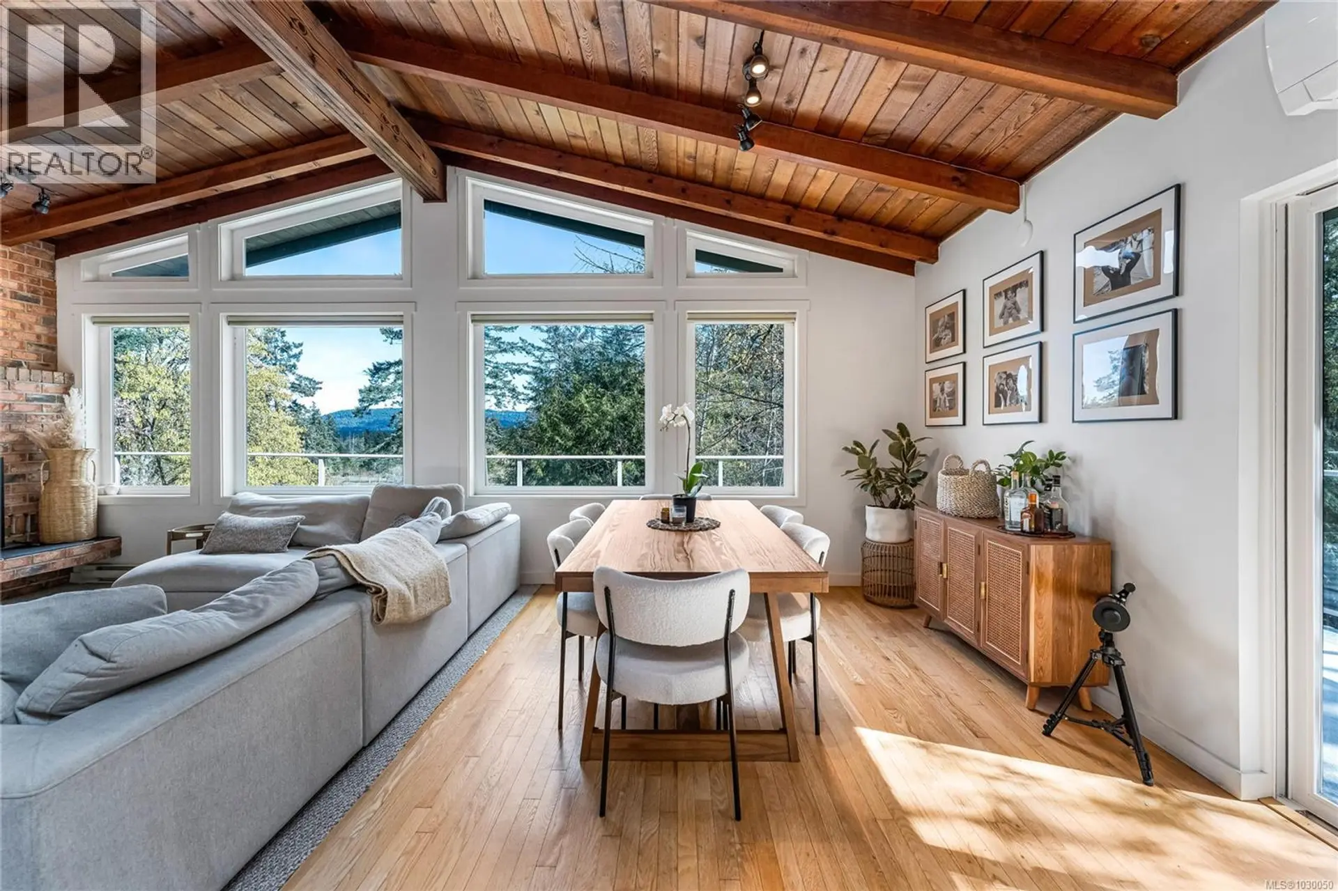 Property at 2083 North End Rd, Salt Spring, BC