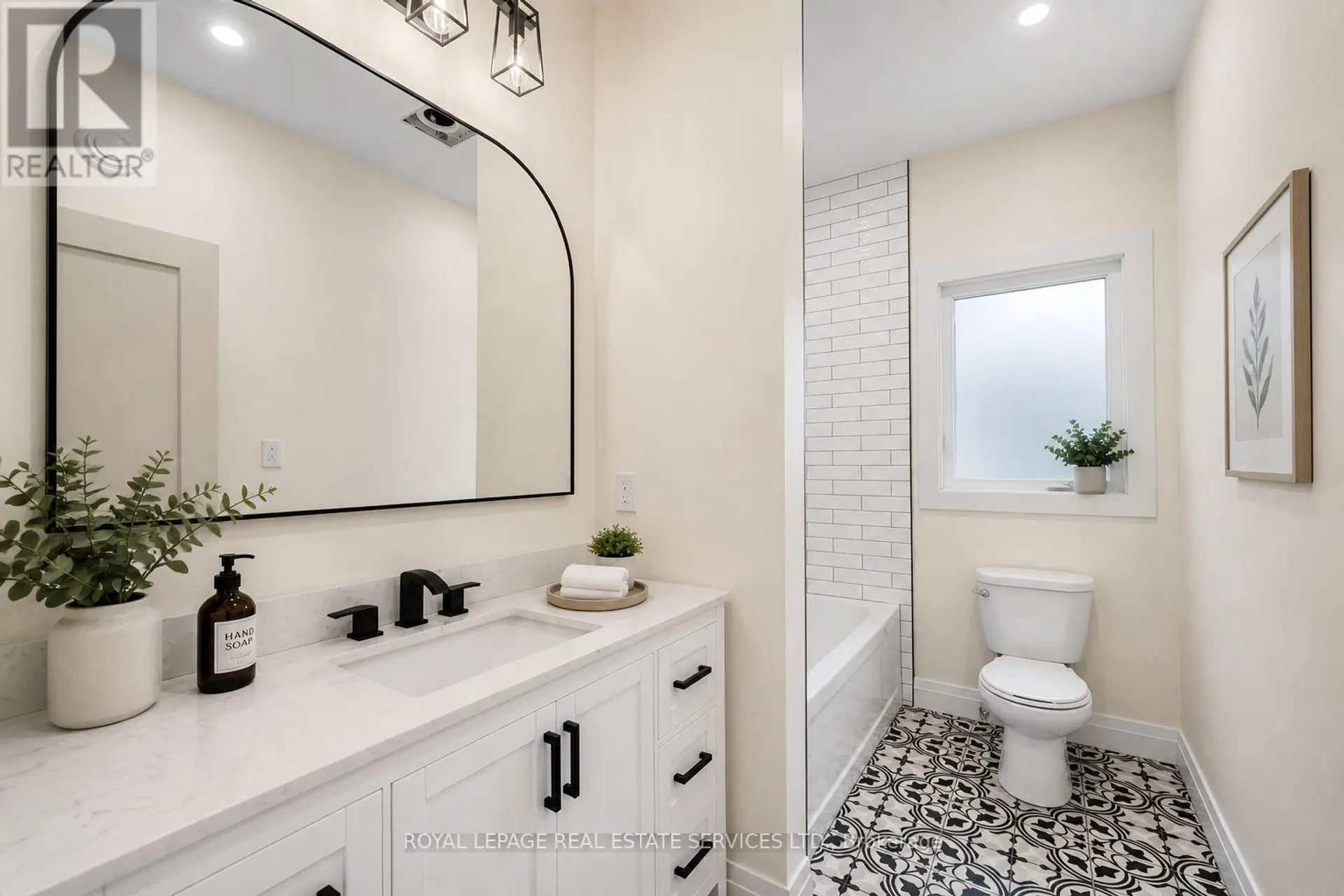 99 TALL PINES DRIVE - Image 8