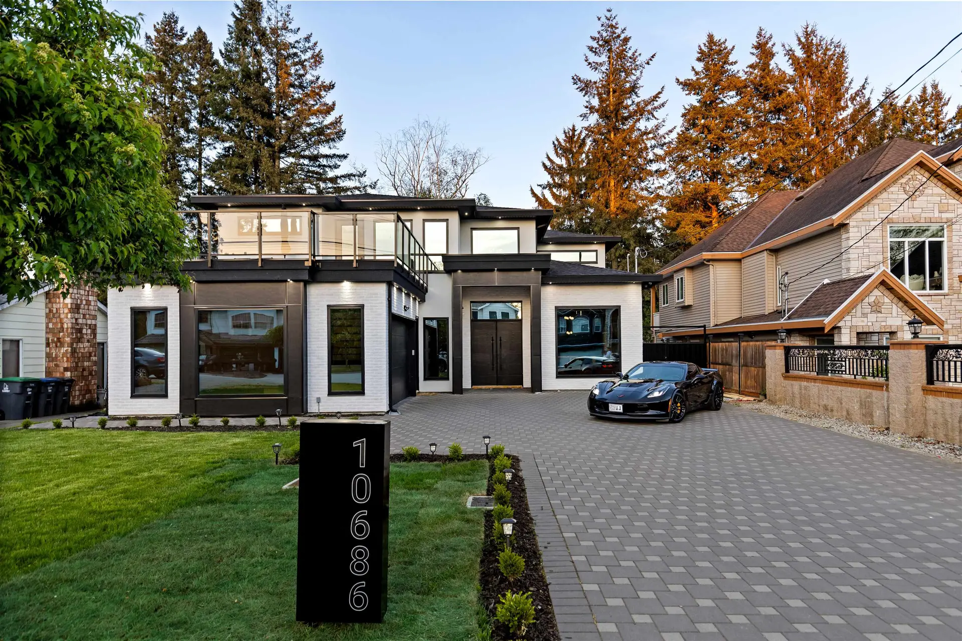 10686 141a Street - Image 5