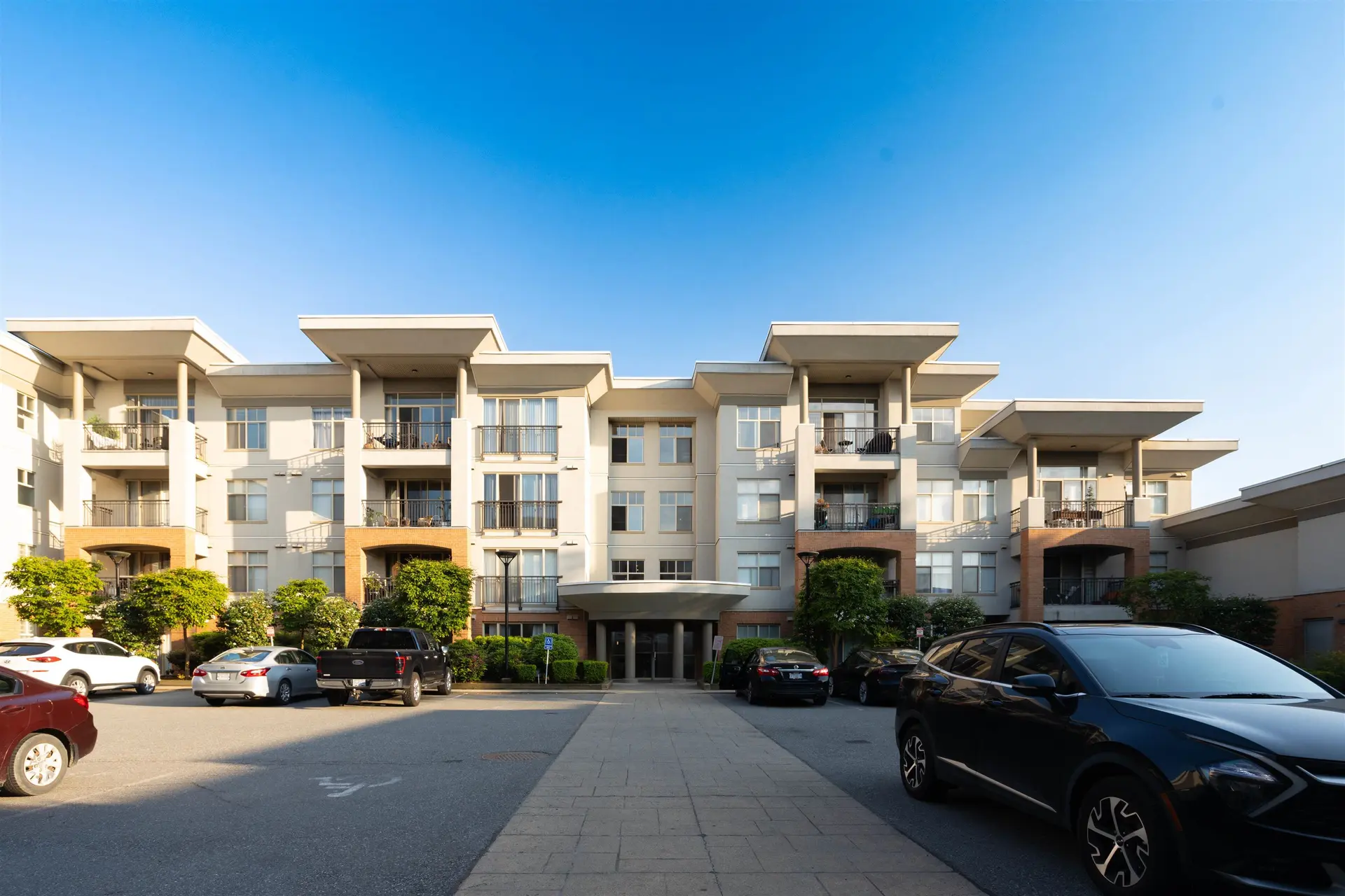 Property at #210 33545 Rainbow Avenue, Abbotsford, BC
