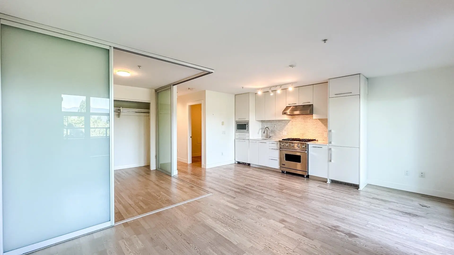 #202 4355 W 10th Avenue - Image 6