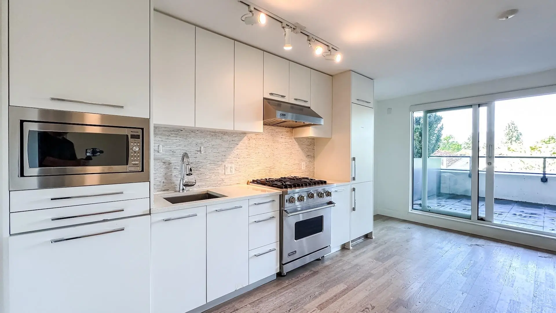 #202 4355 W 10th Avenue - Image 8