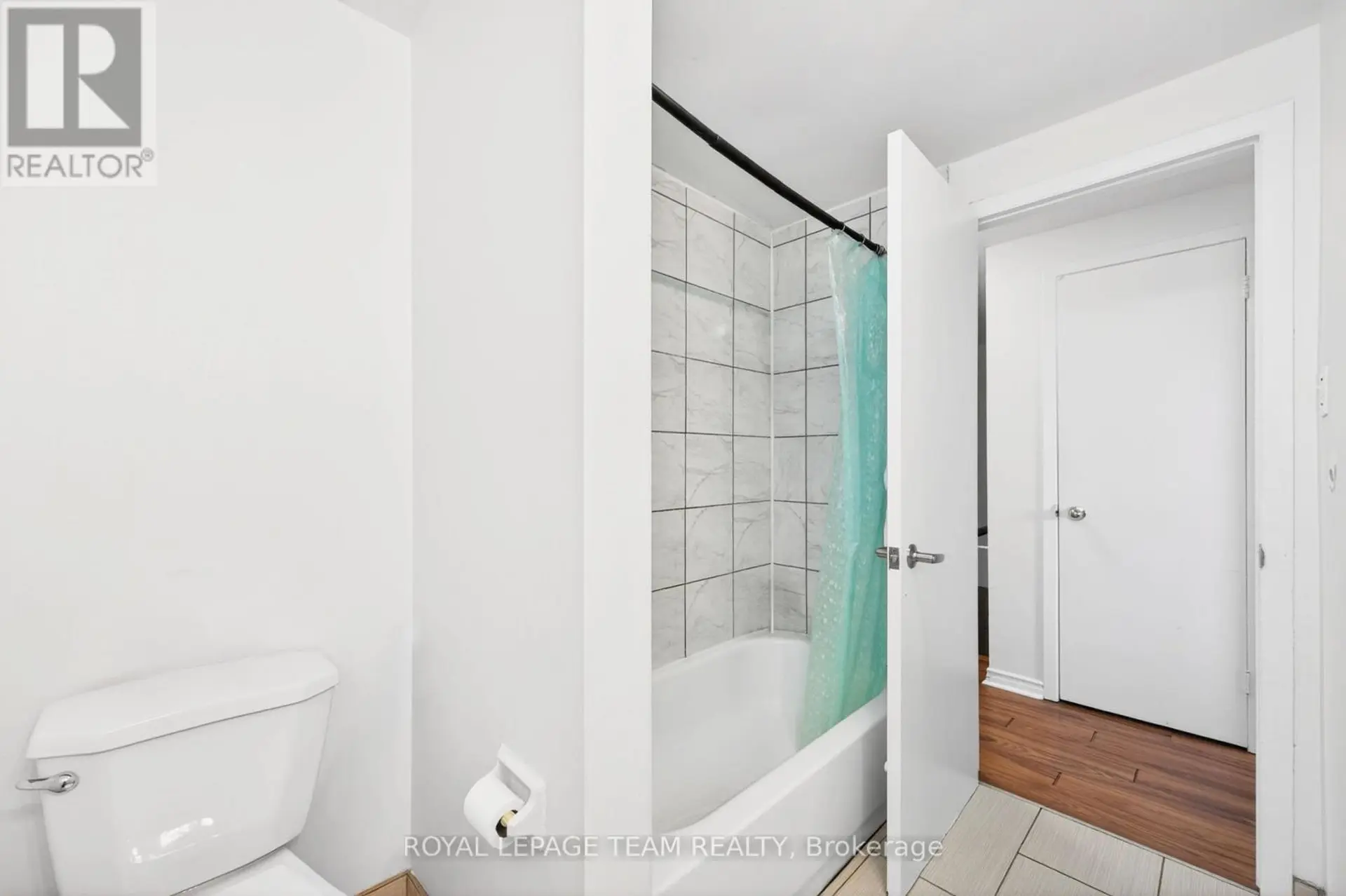 1631 SAXONY CRESCENT - Image 12