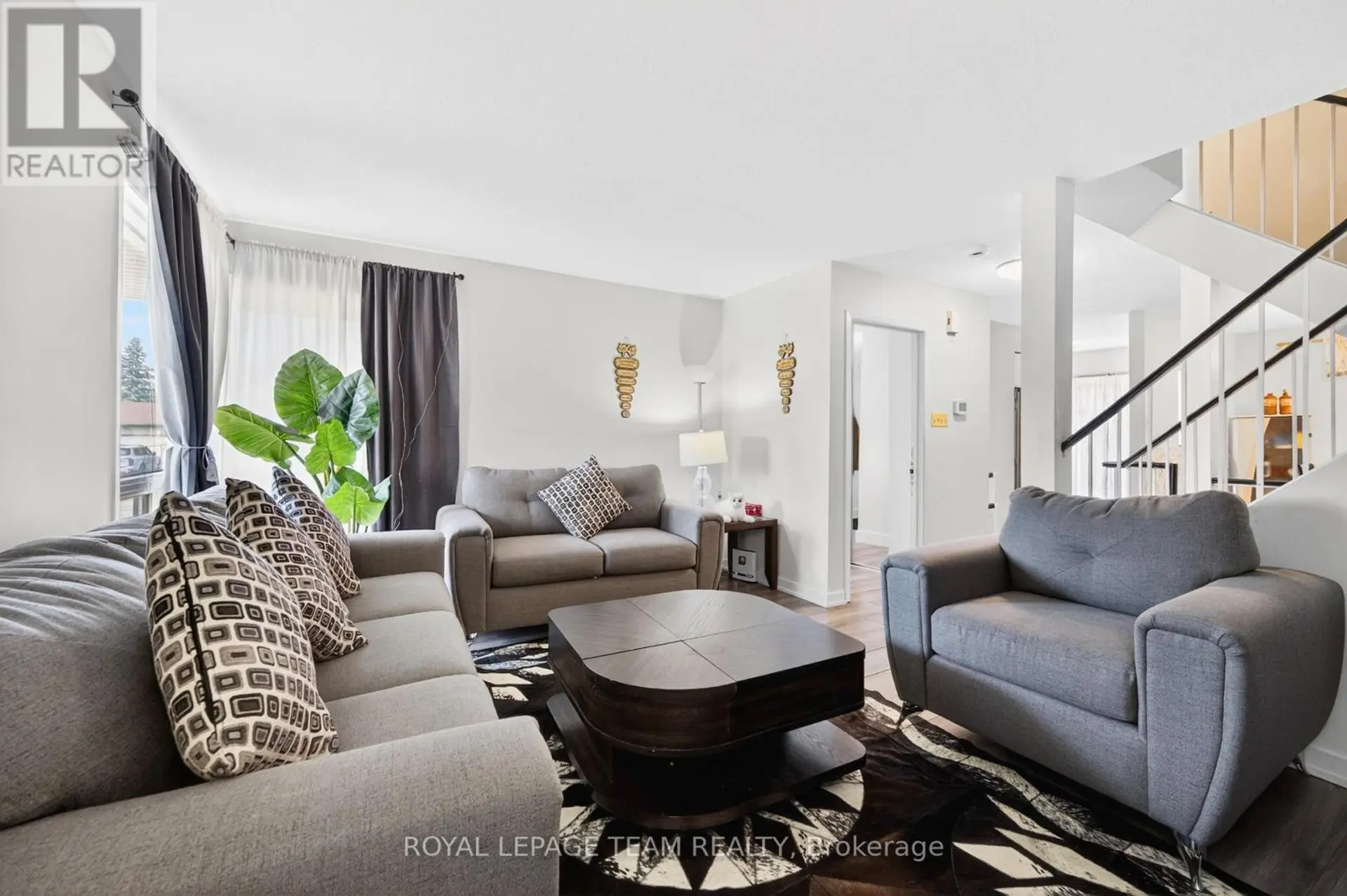 1631 SAXONY CRESCENT - Image 4
