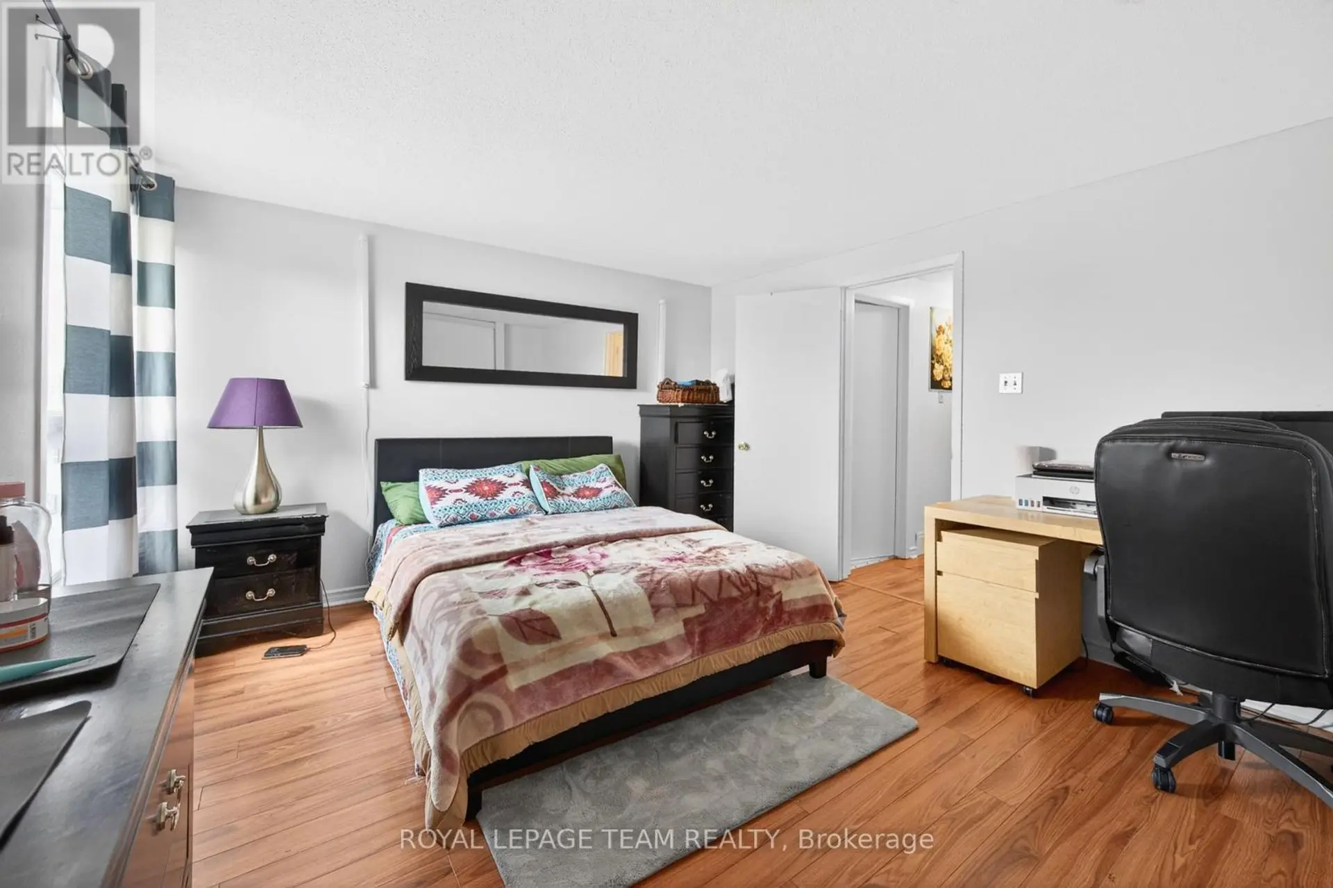 1631 SAXONY CRESCENT - Image 9