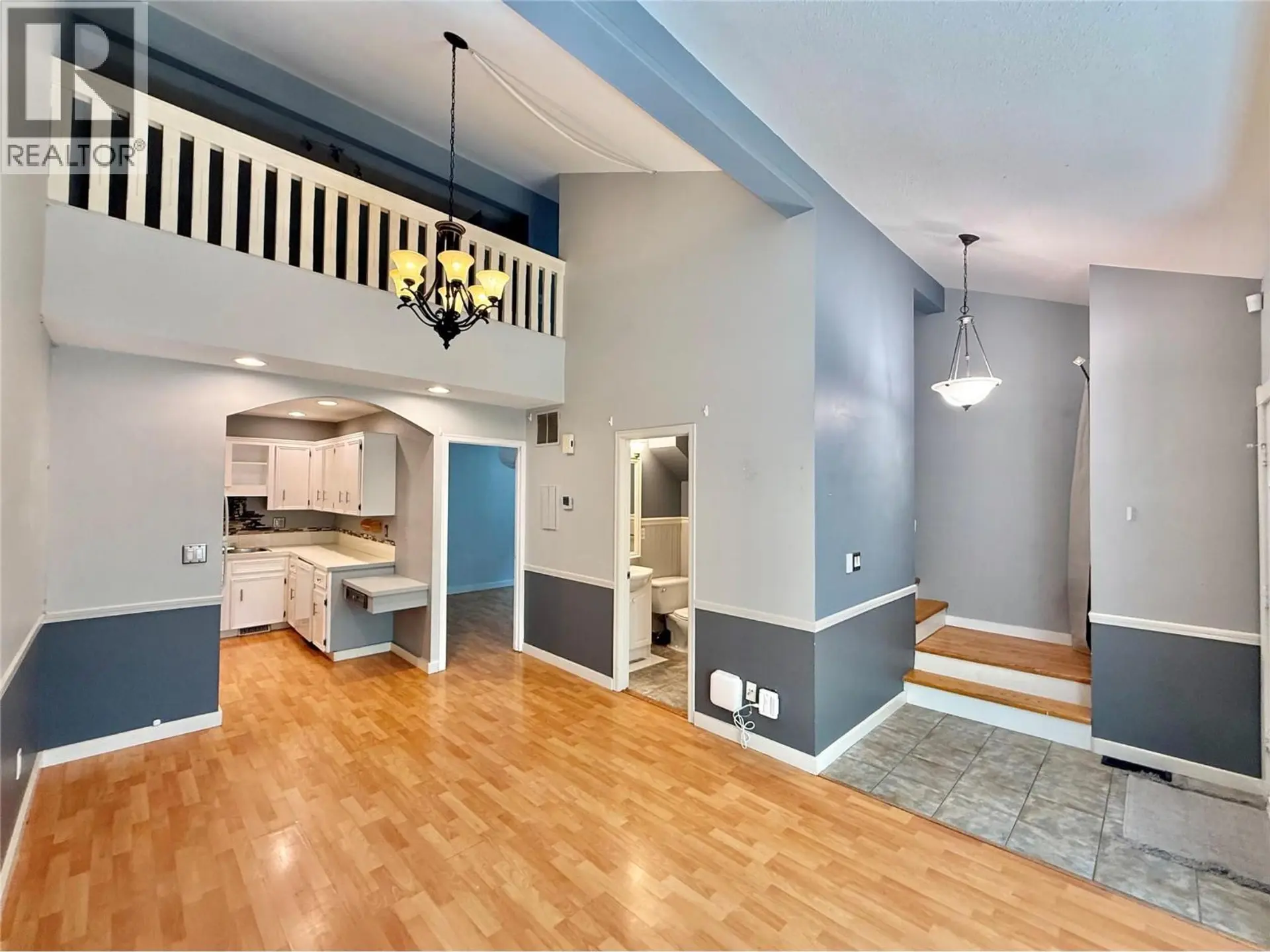 Property at #404 3155 gordon Drive, Kelowna, BC