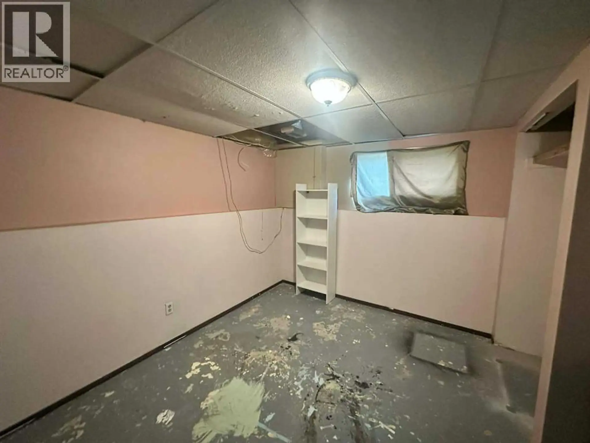 3905 52 Avenue - Image 14
