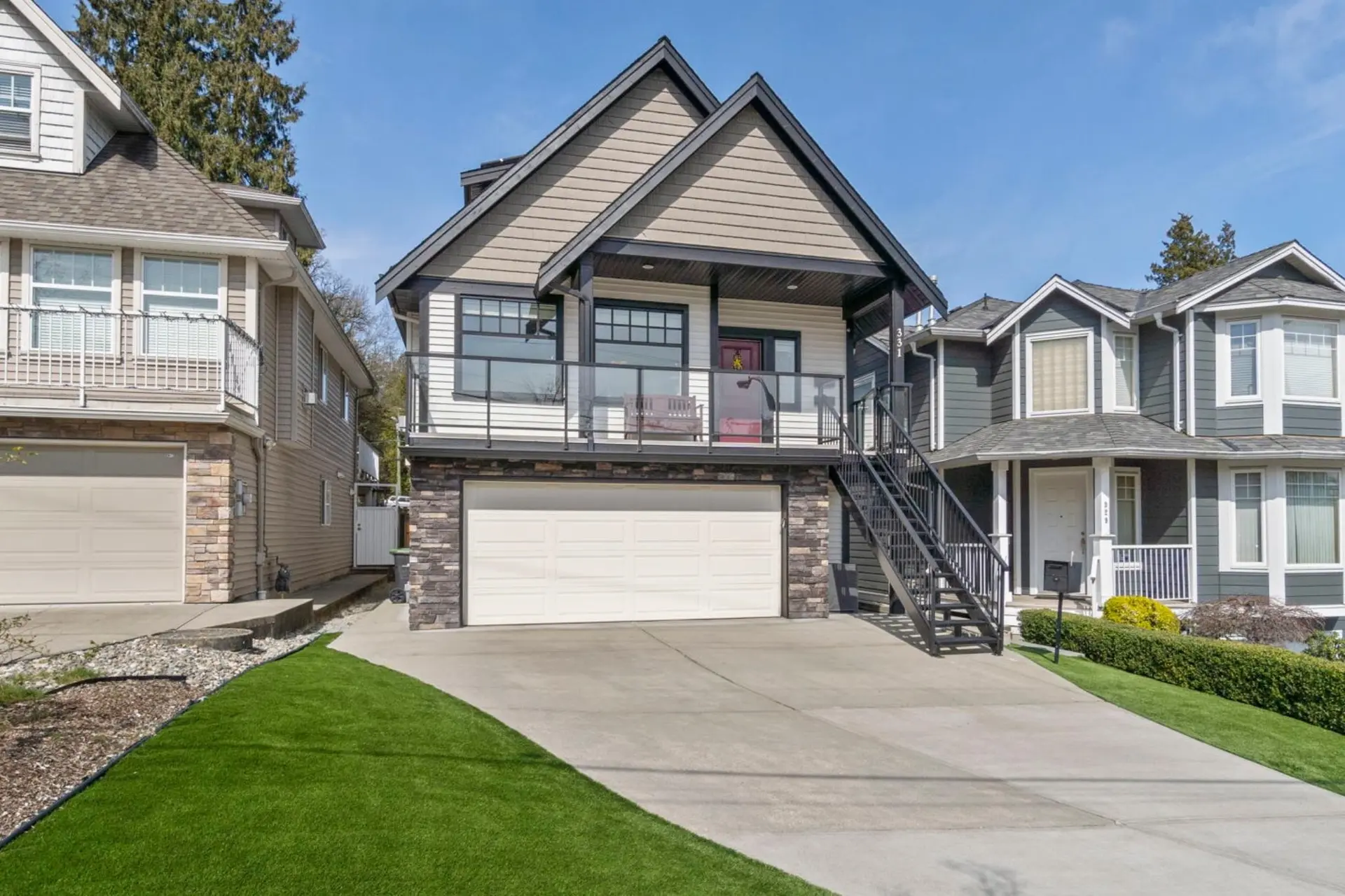 Property at 331 Keary Street, New Westminster, BC