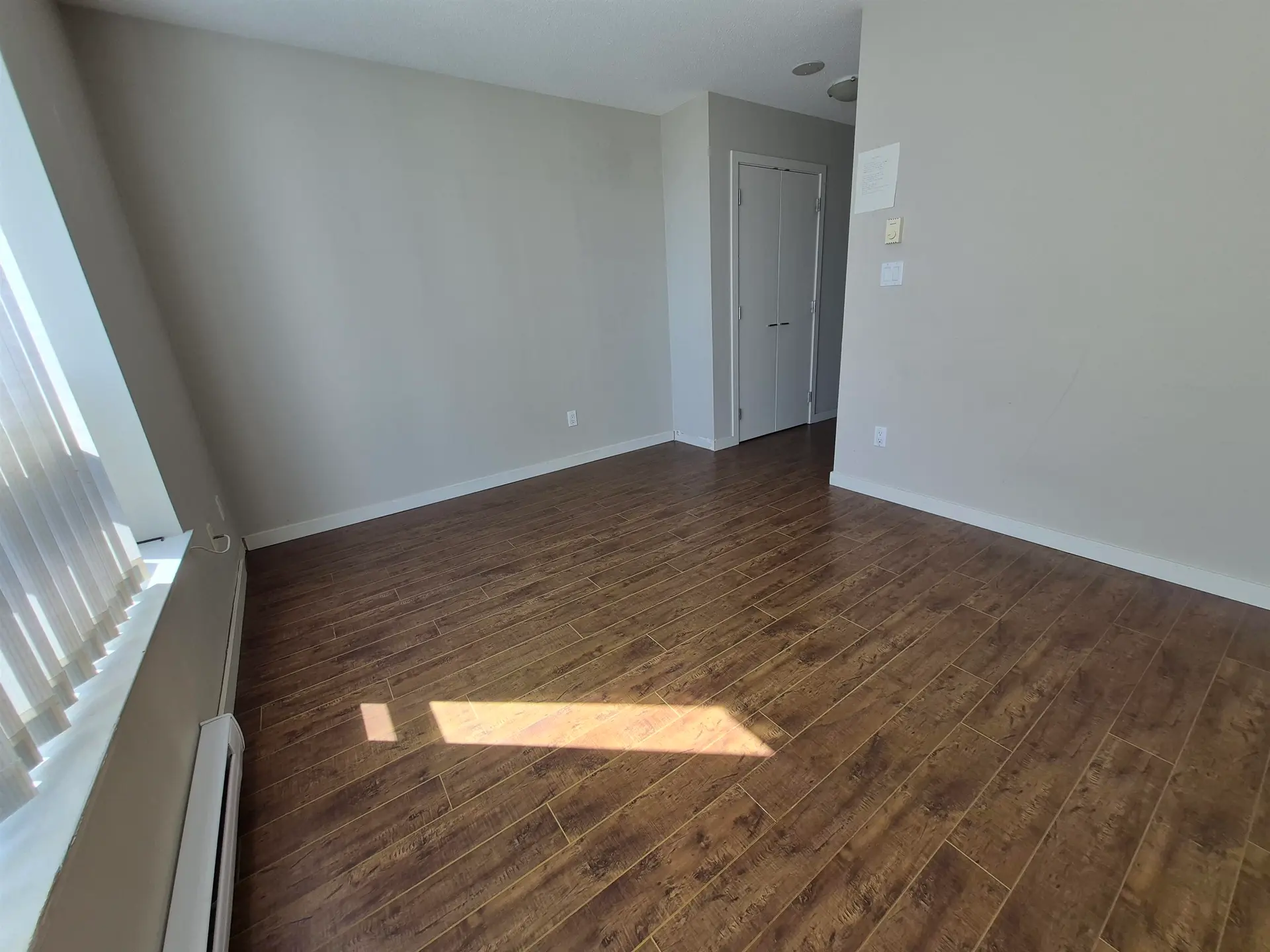 #1703 2979 Glen Drive - Image 9