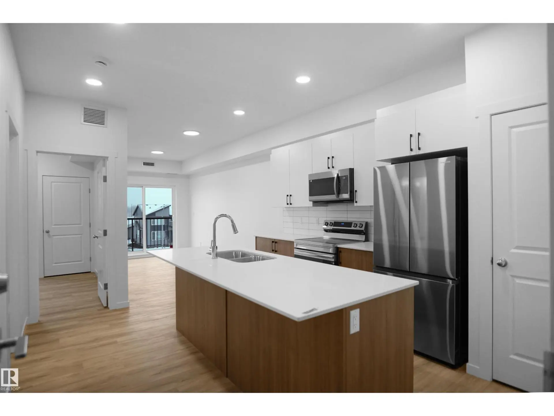 #101 3715 141 ST SW - Image 5