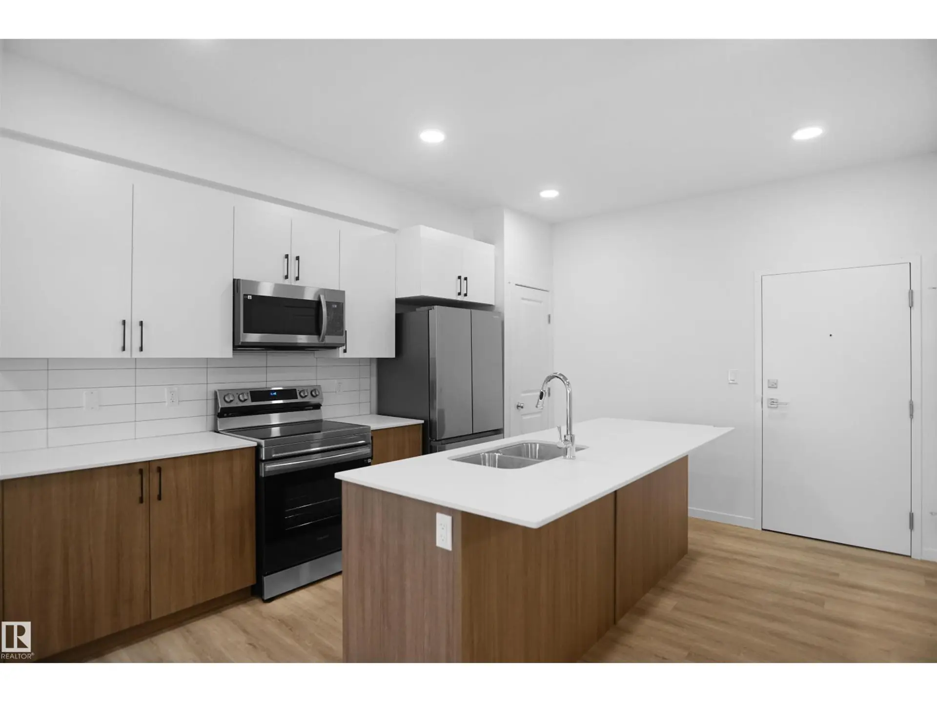 #101 3715 141 ST SW - Image 8