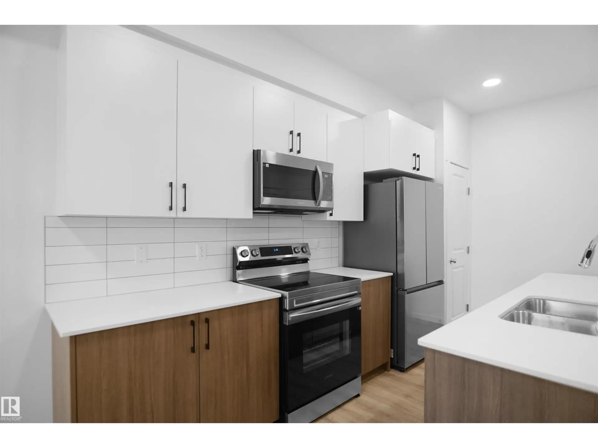 #101 3715 141 ST SW - Image 9