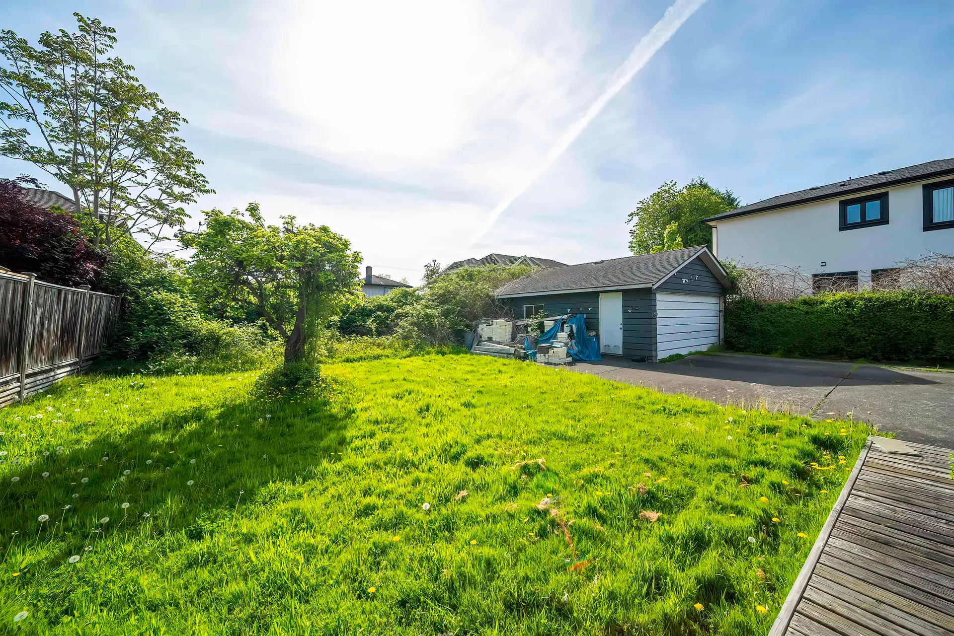 9891 Pinewell Crescent - Image 13