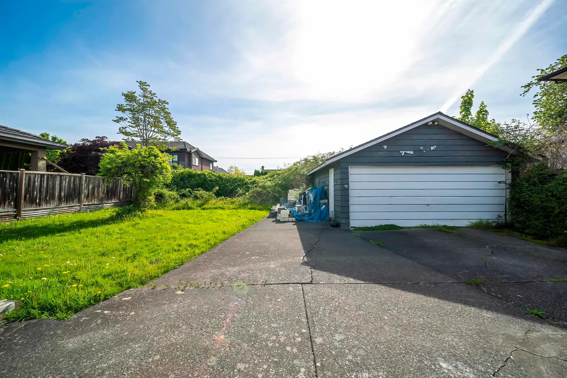 9891 Pinewell Crescent - Image 8