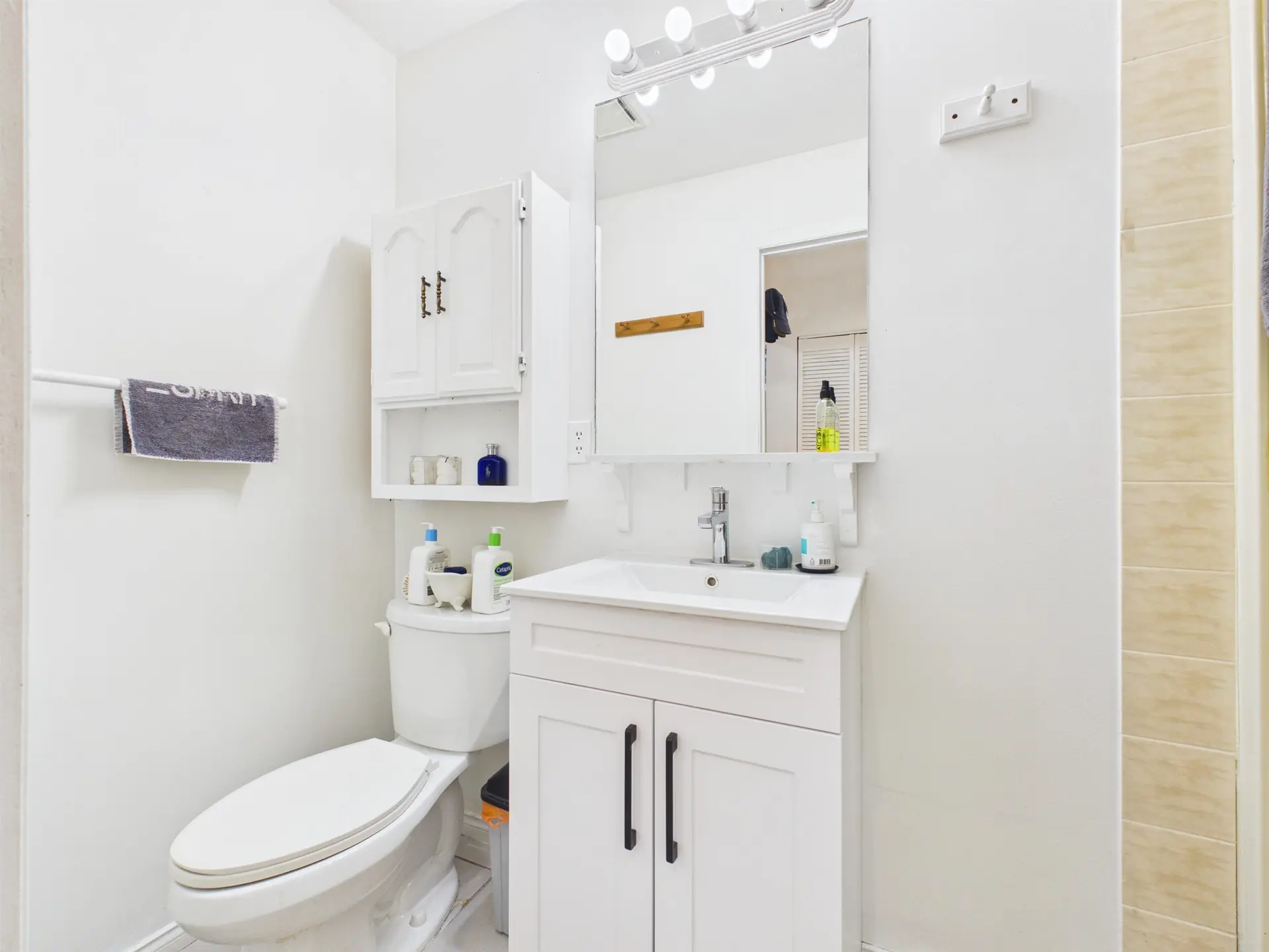 2480 McLennan Avenue - Image 6