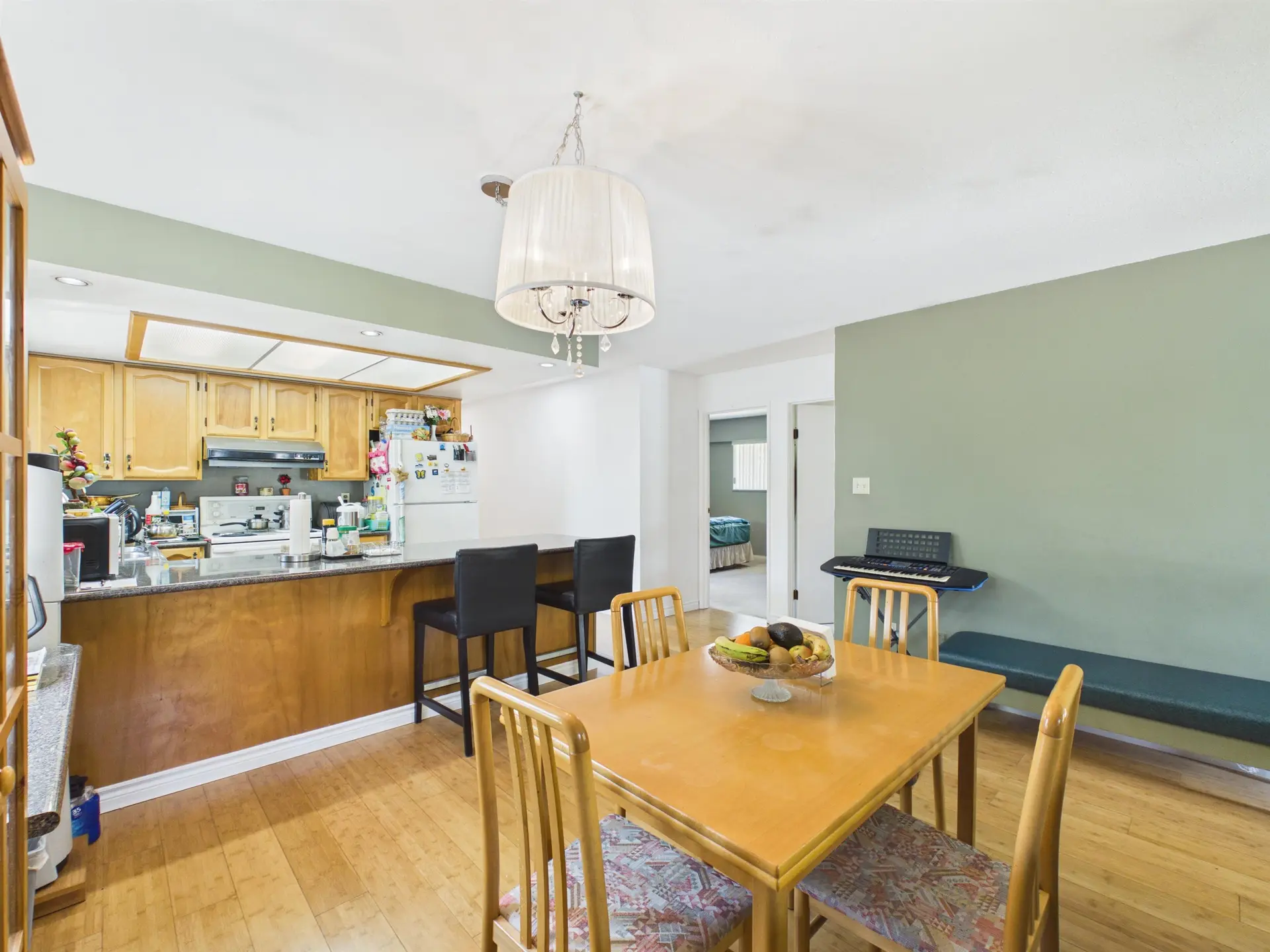2480 McLennan Avenue - Image 5