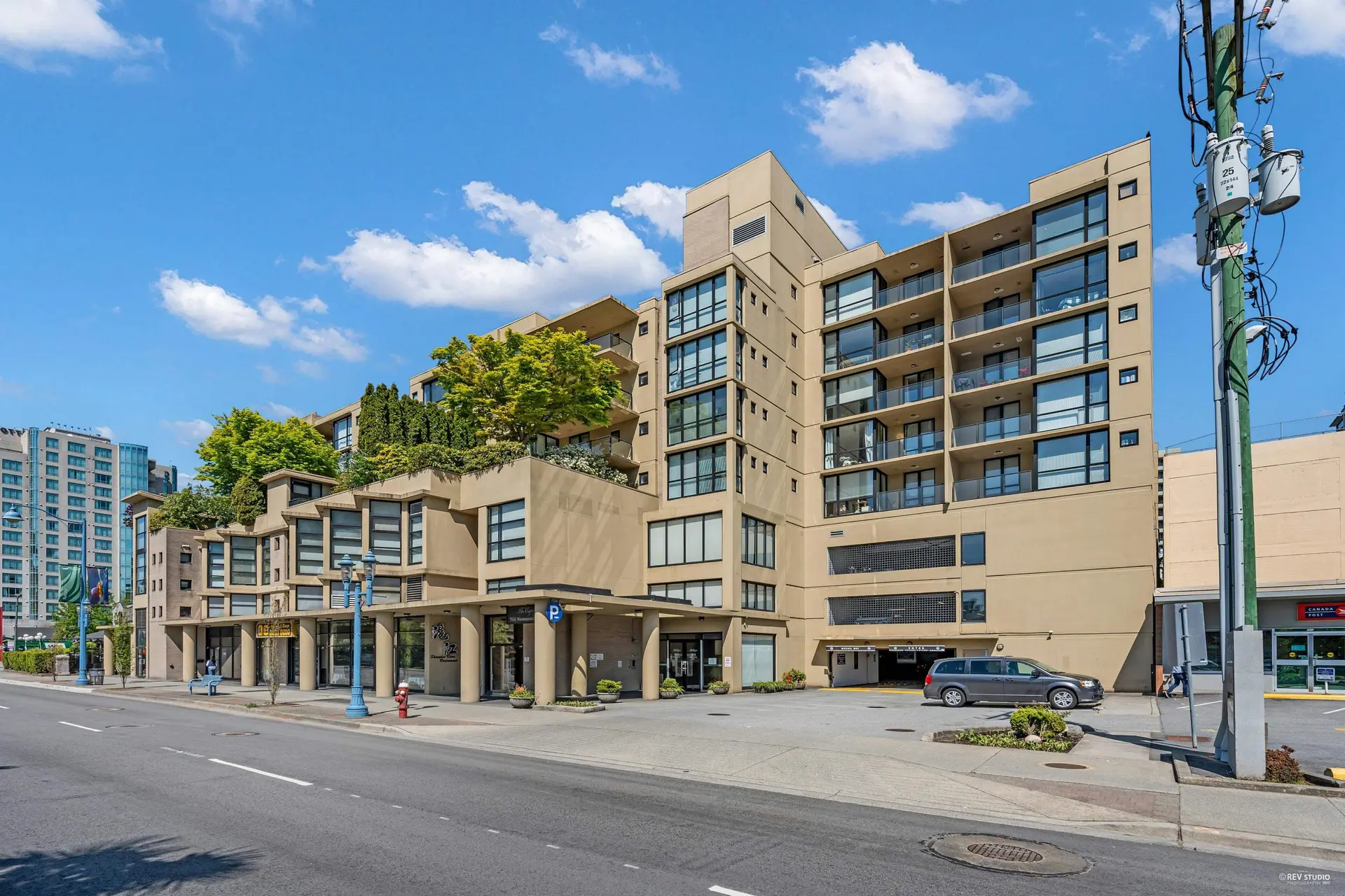 Property at #824 7831 Westminster Highway, Richmond, BC