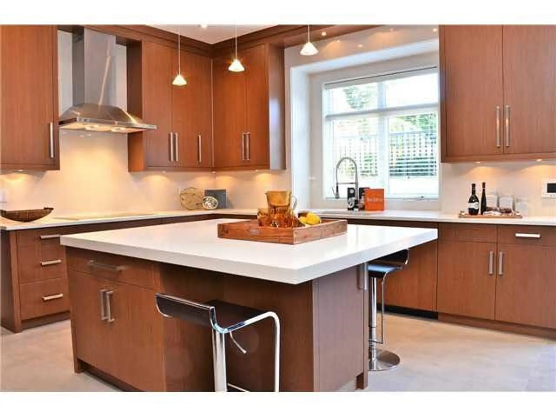 4222 Gilpin Crescent - Image 4