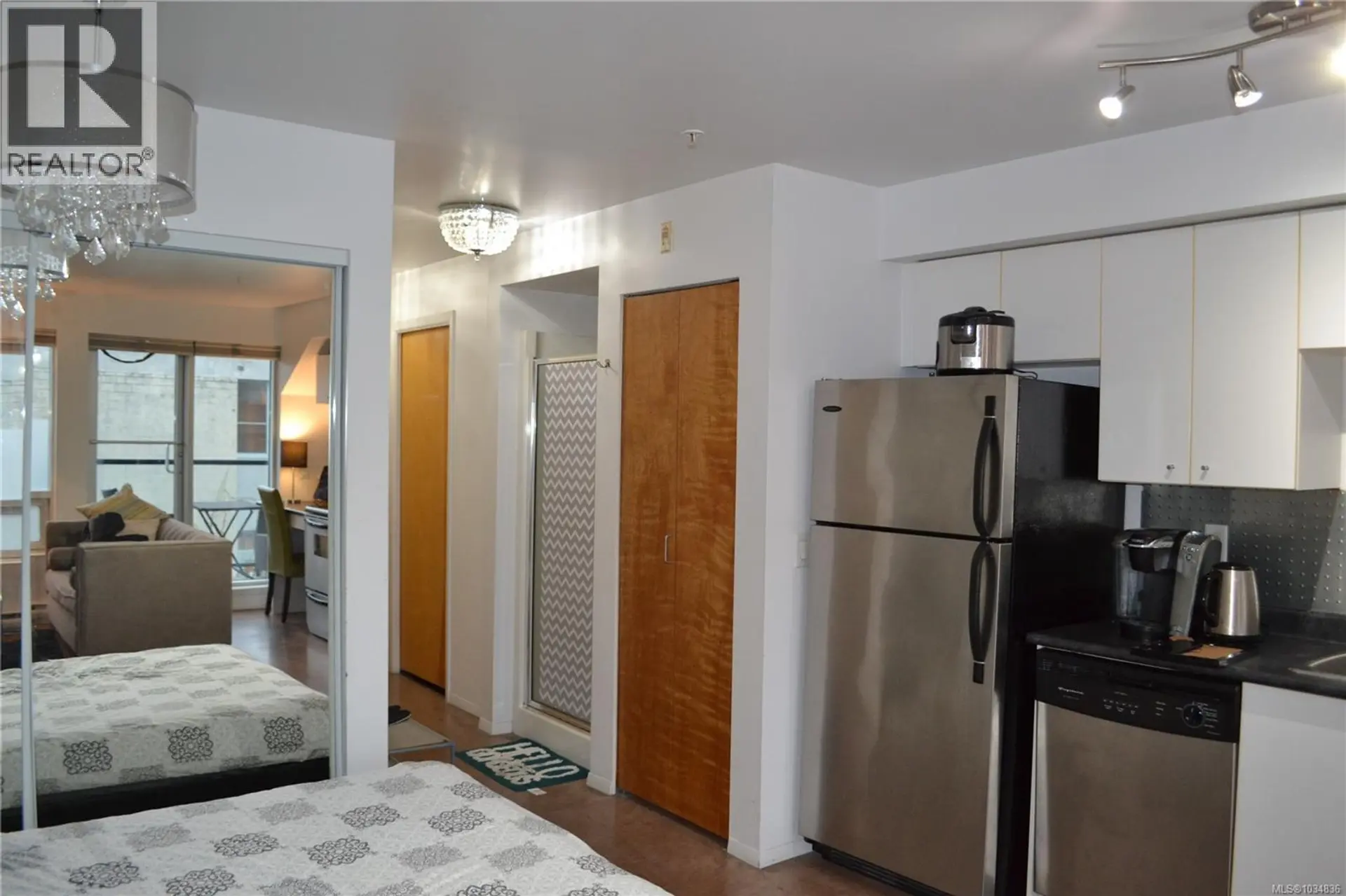 #208 932 Johnson St - Image 15