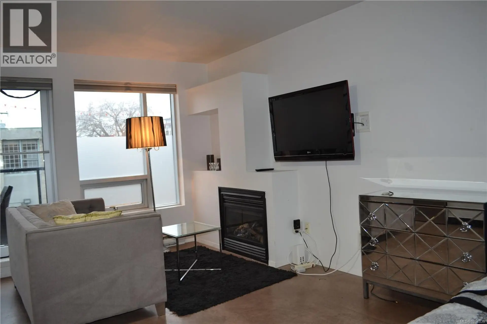 #208 932 Johnson St - Image 5