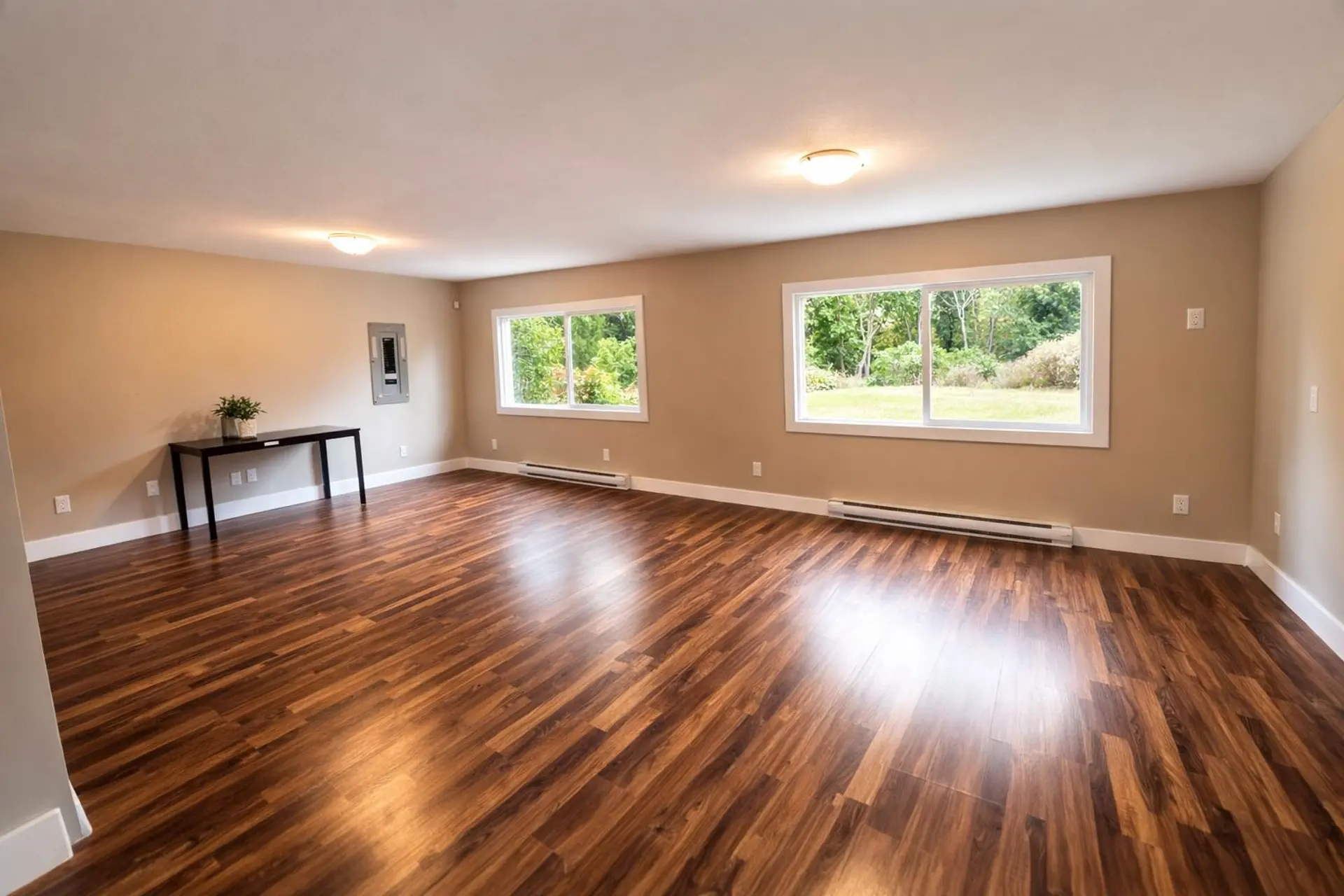28140 56 Avenue - Image 3
