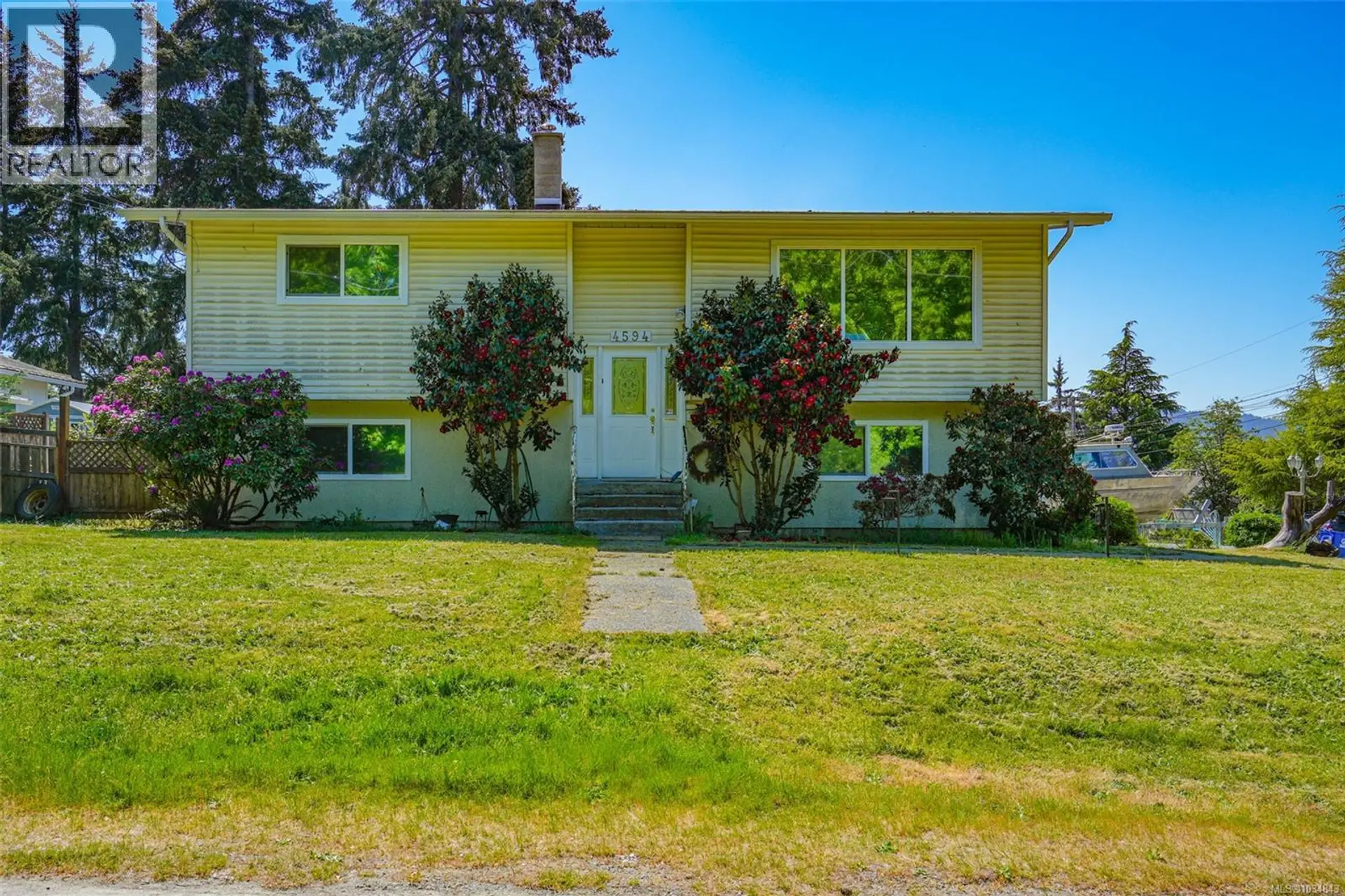 Property at 4594 Alwyn St, Port Alberni, BC