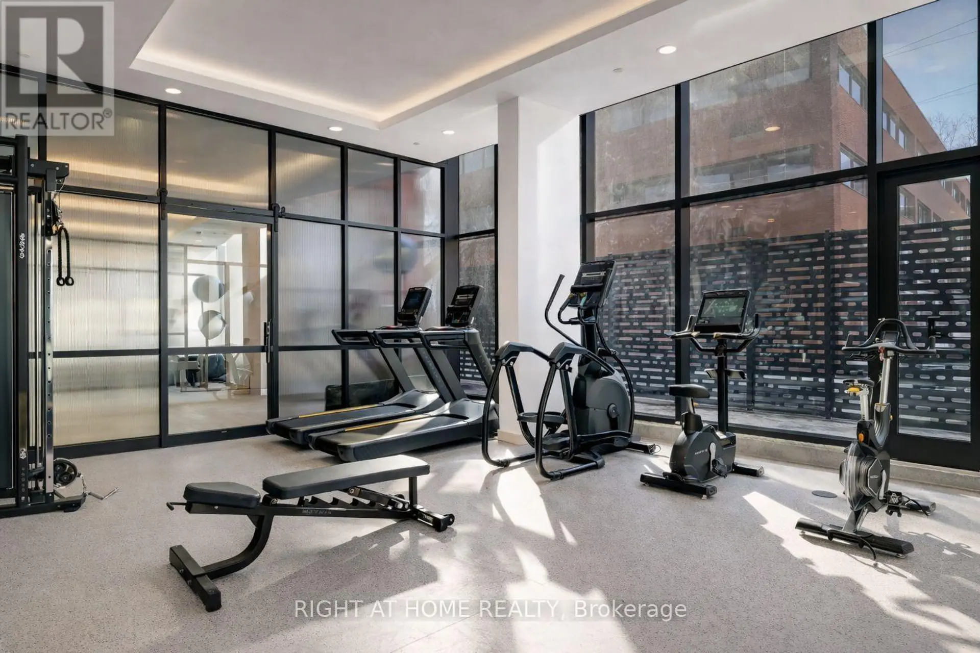 #207 10 JAMES STREET - Image 10