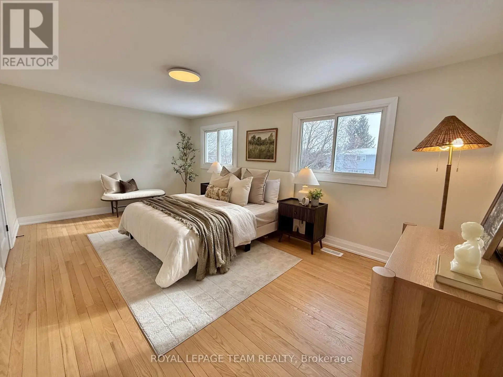 973 EIFFEL AVENUE - Image 12