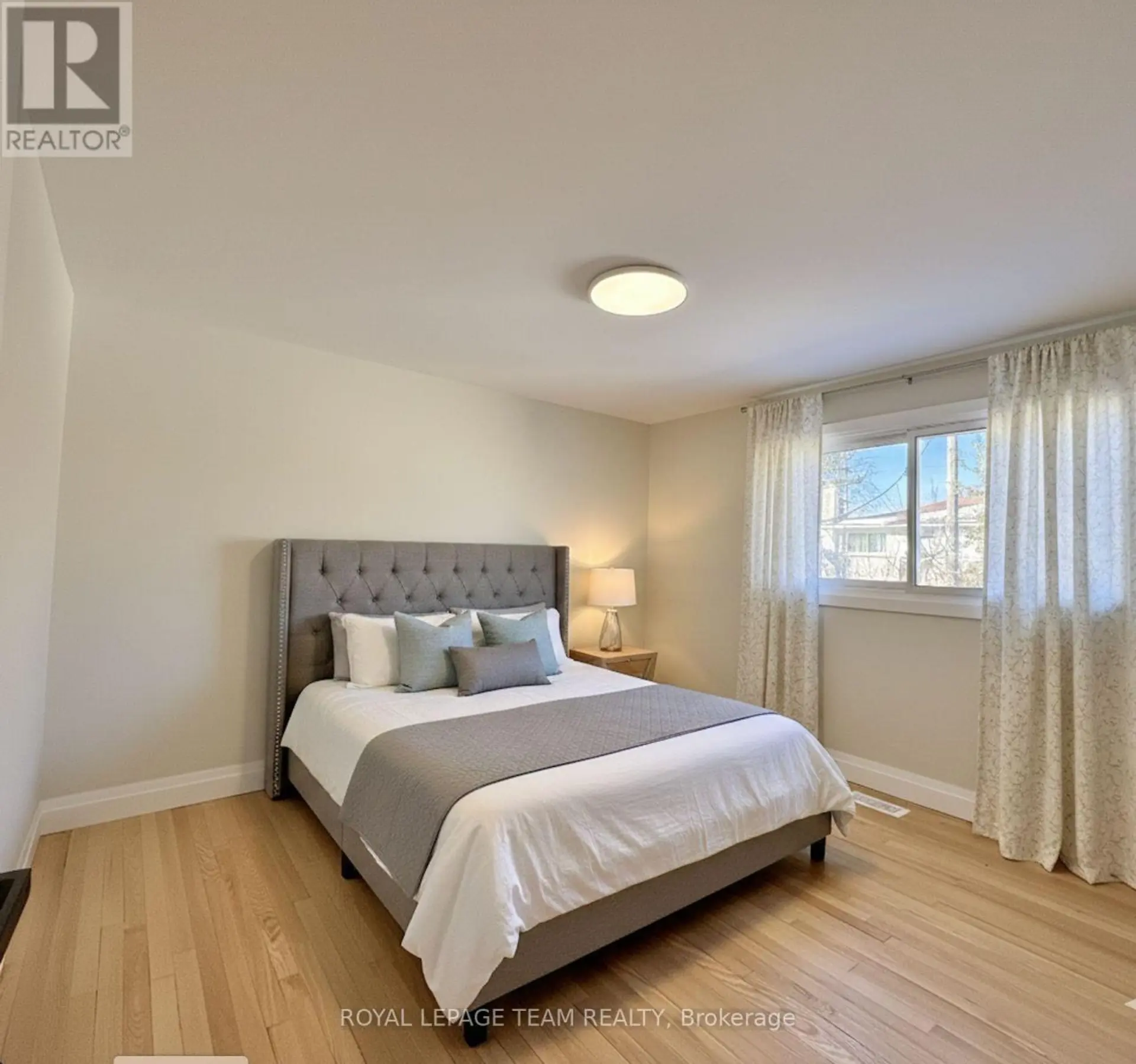 973 EIFFEL AVENUE - Image 14