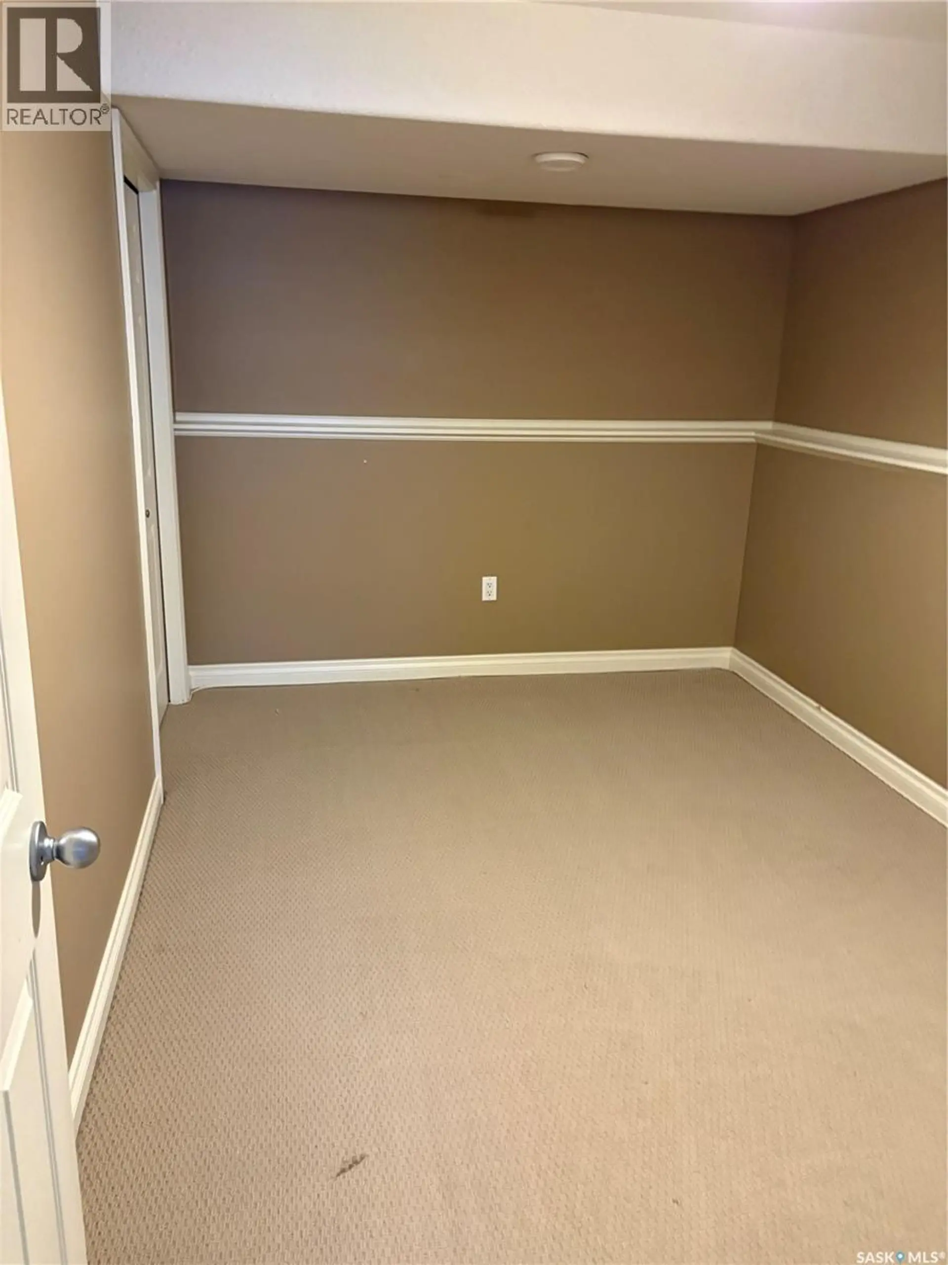 #30 2801 Windsor Park ROAD - Image 10
