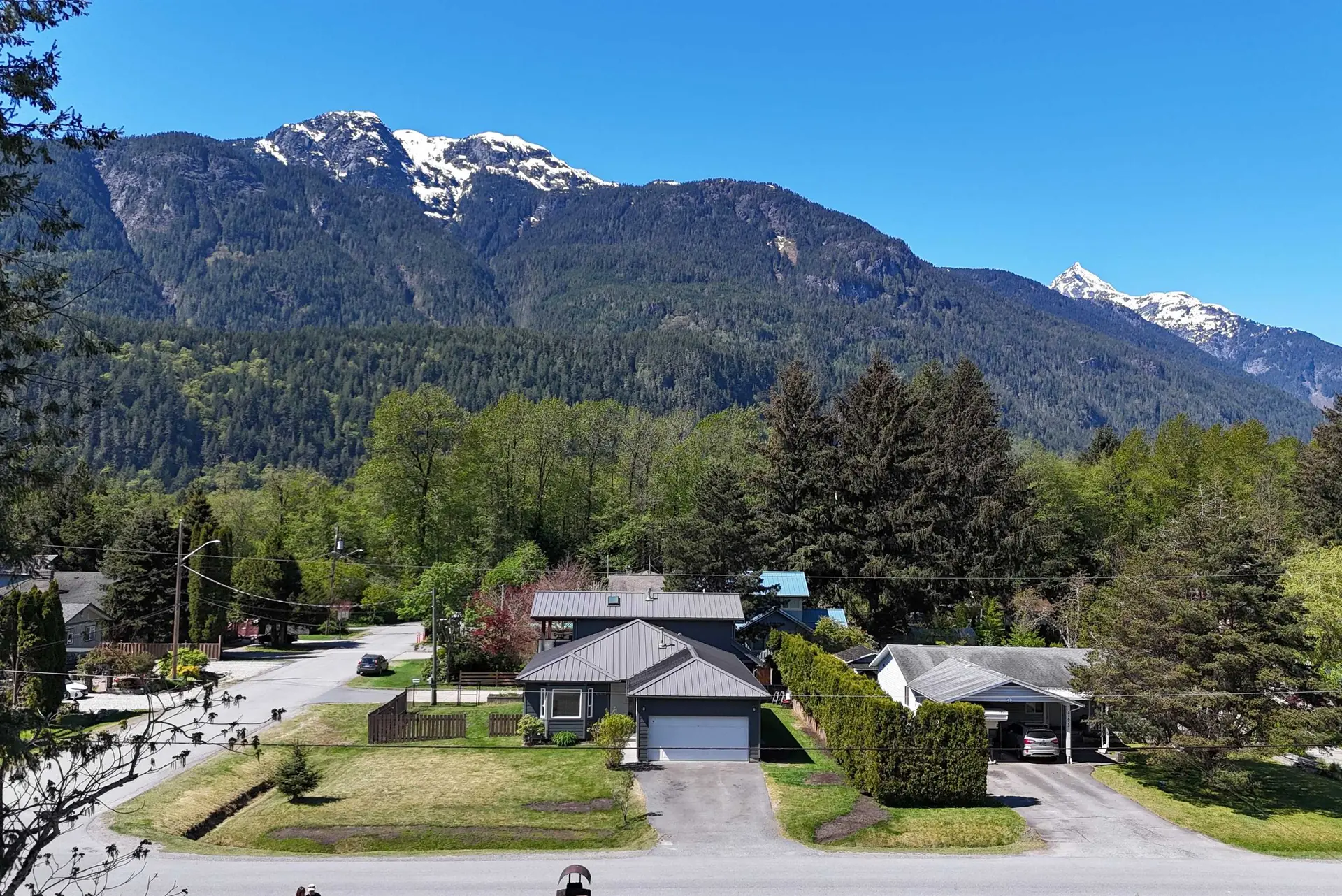 Property at 41613 Cottonwood Road, Squamish, BC