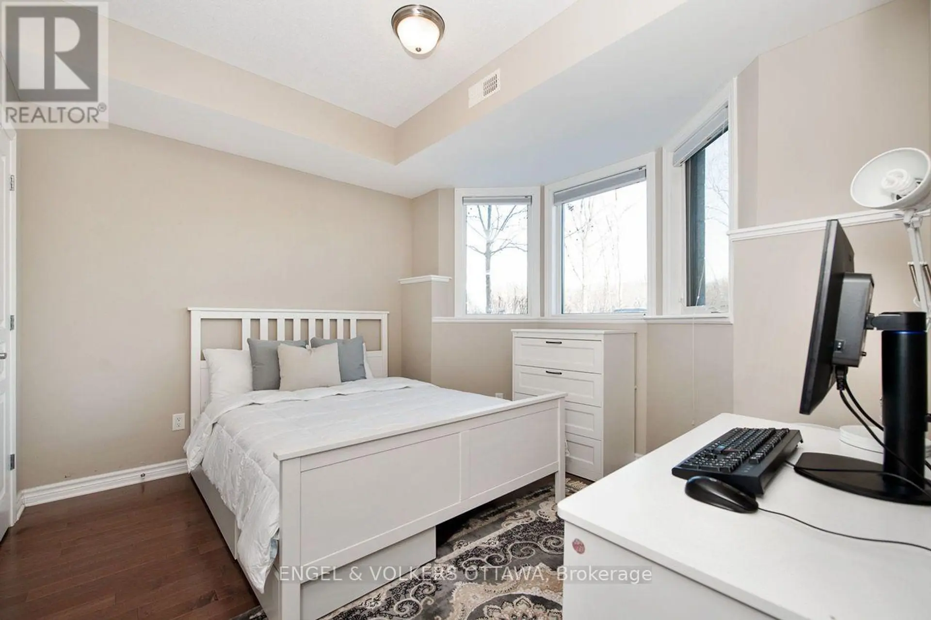#103 655 BEAUPARC PRIVATE - Image 9