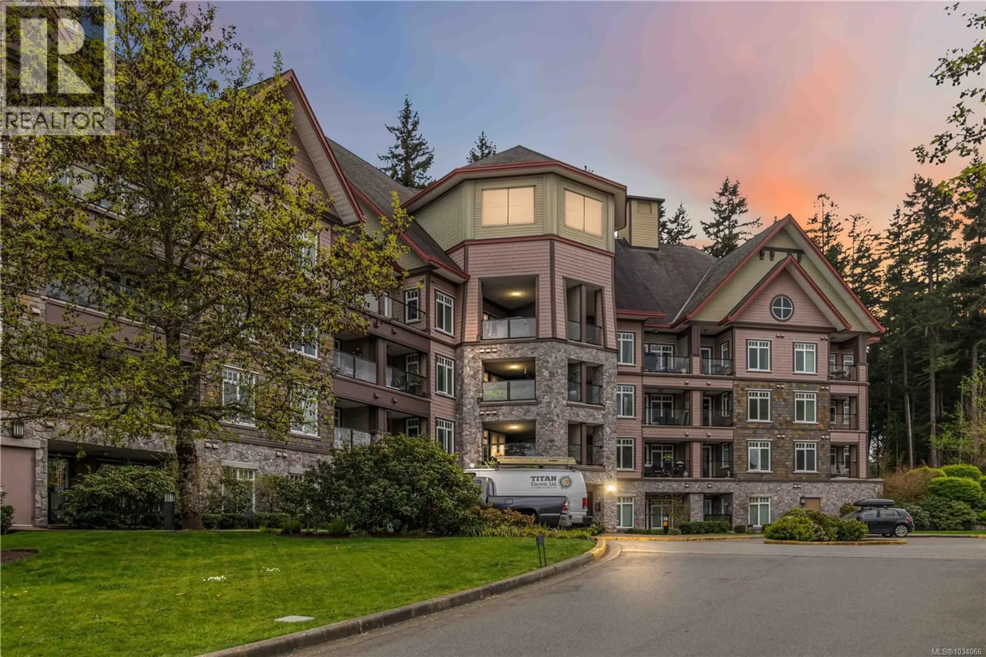 Property at #203 1395 Bear Mountain Pkwy, Langford, BC