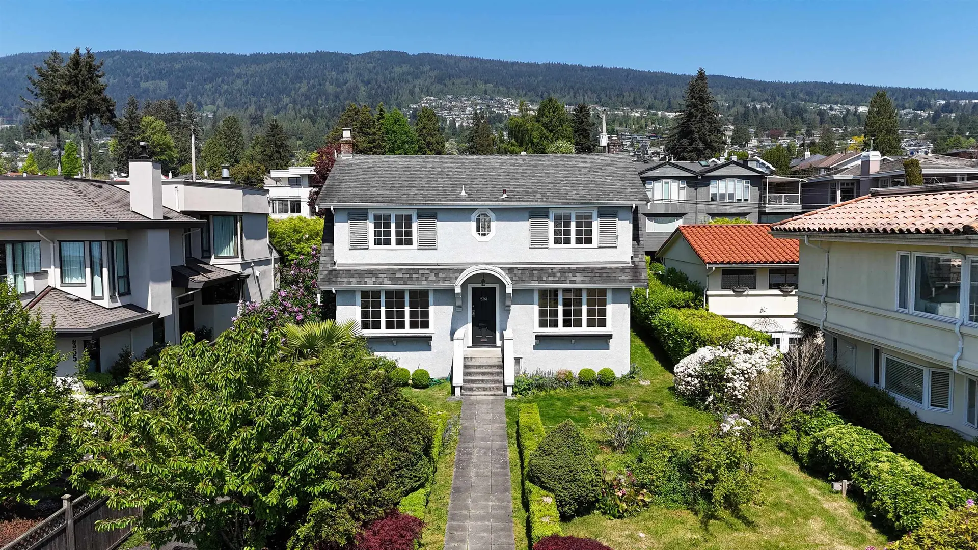 2361 Bellevue Avenue - Image 3