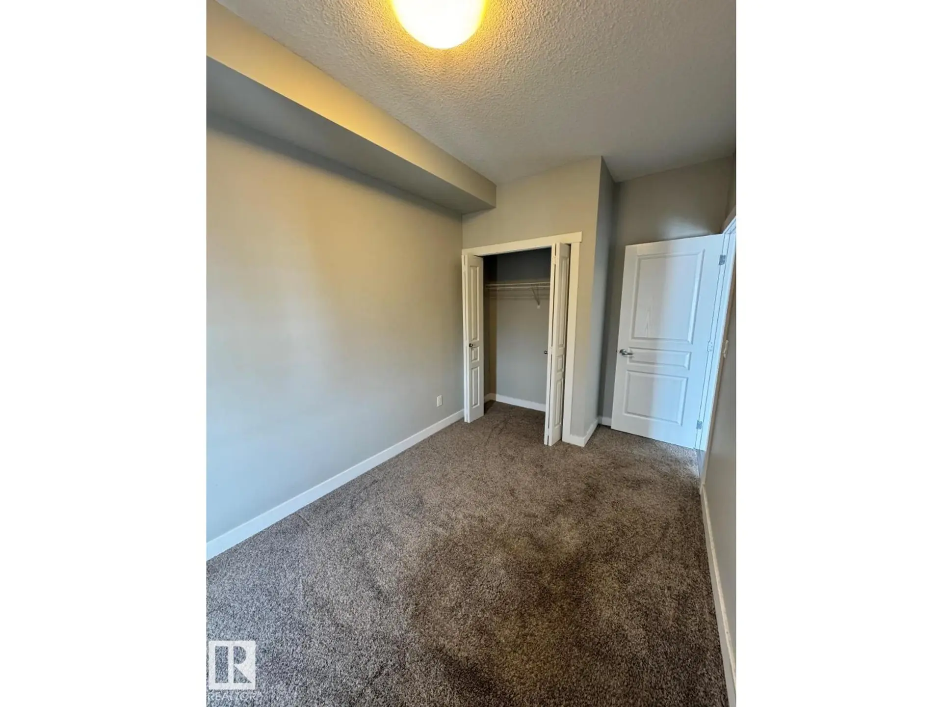 #405 3670 139 AV NW - Image 11