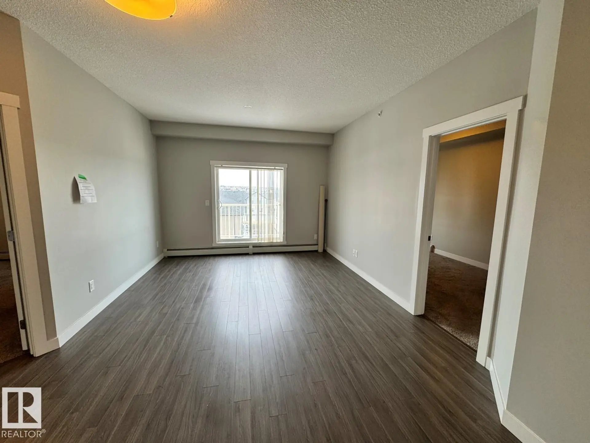 #405 3670 139 AV NW - Image 4