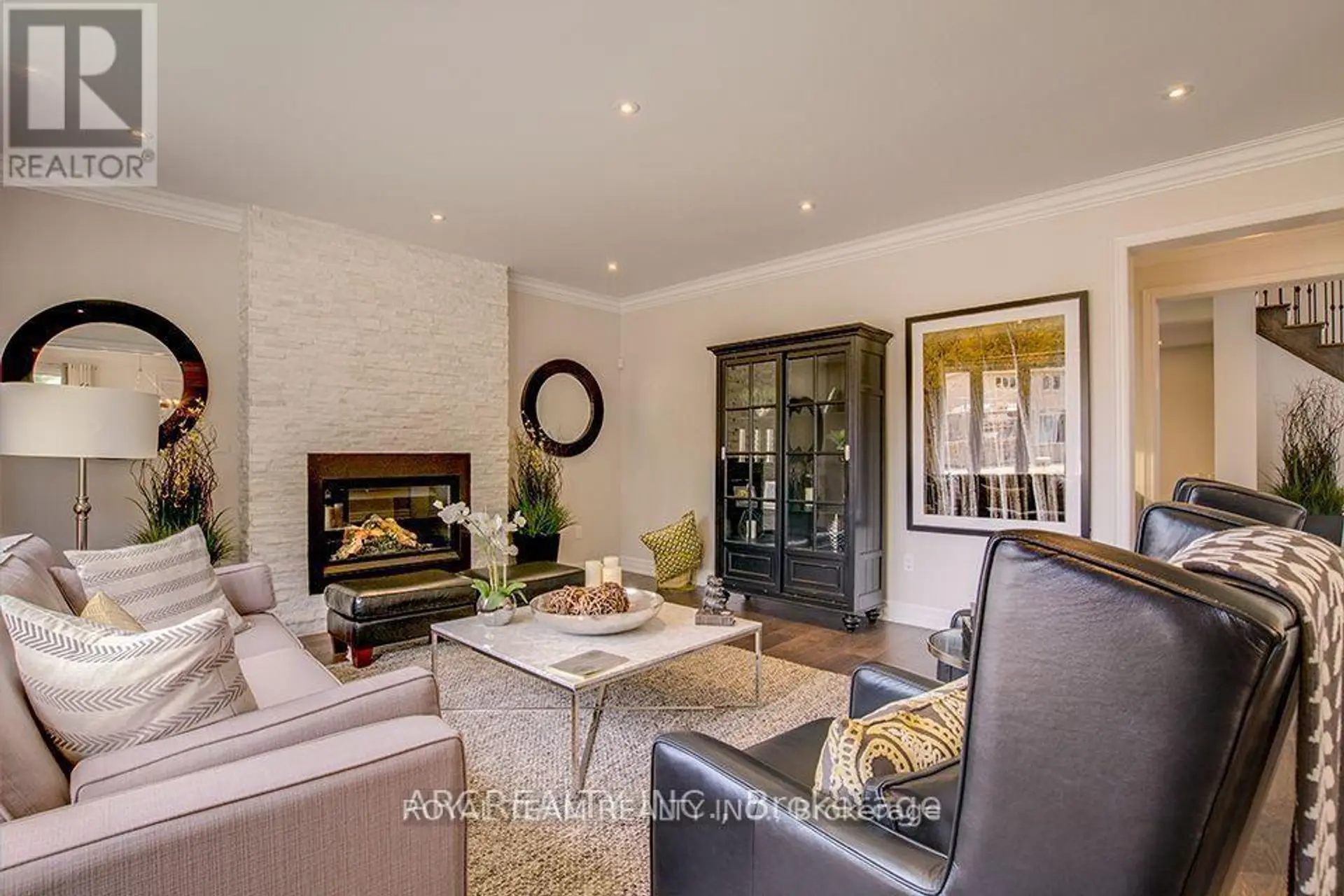 18 MOREAU WAY - Image 3