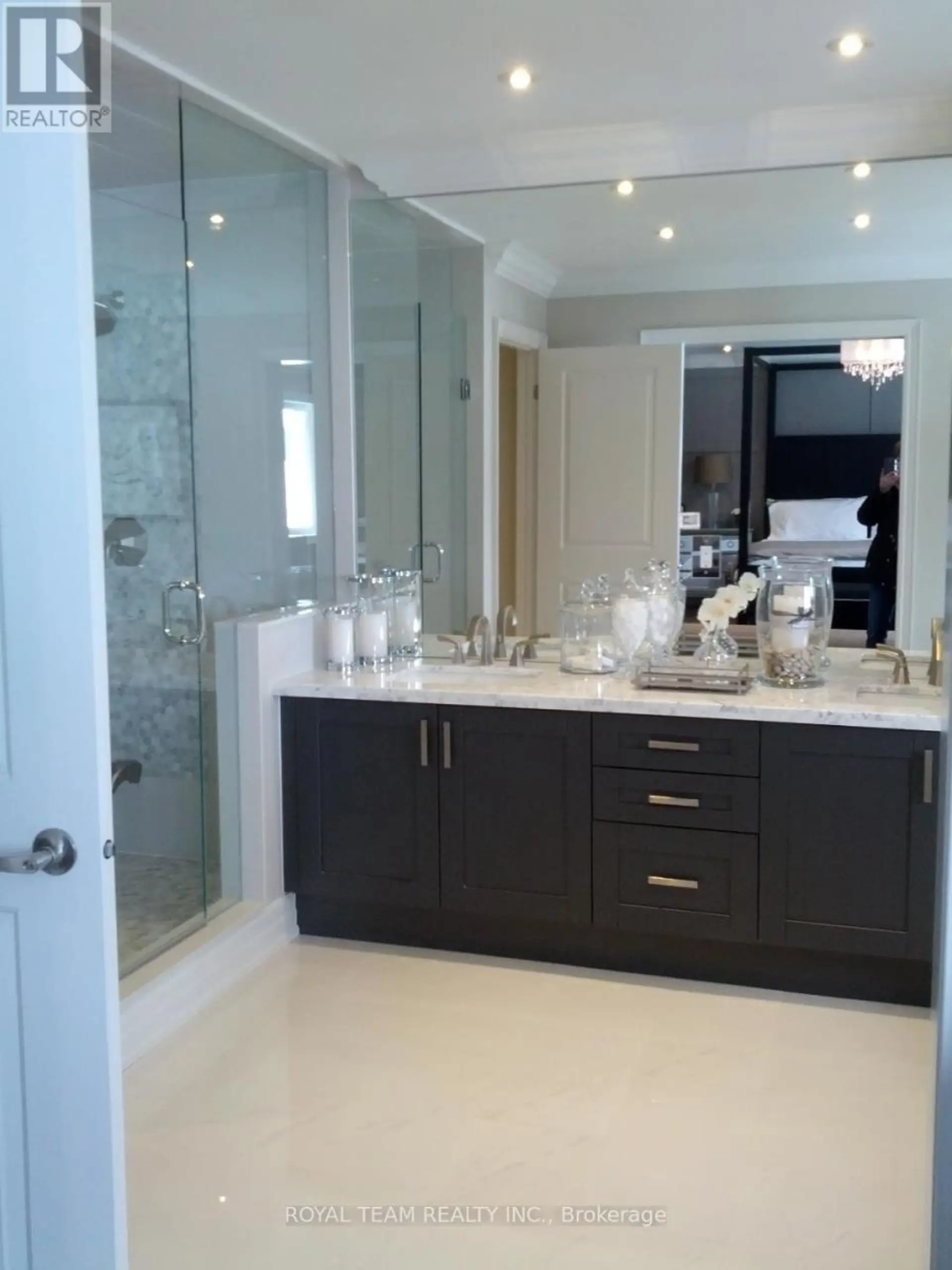 18 MOREAU WAY - Image 7