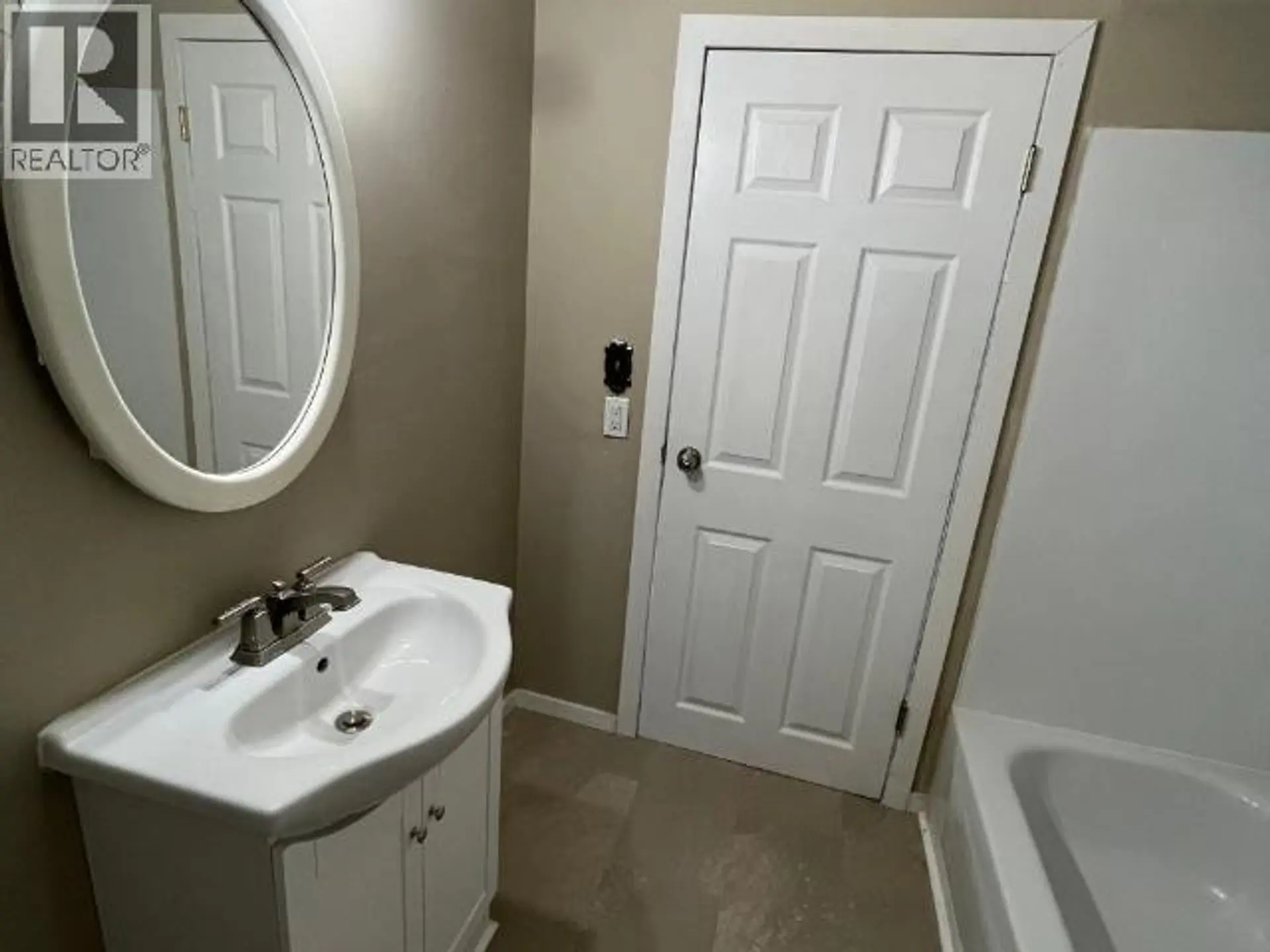 3952 JOYCE AVE - Image 9