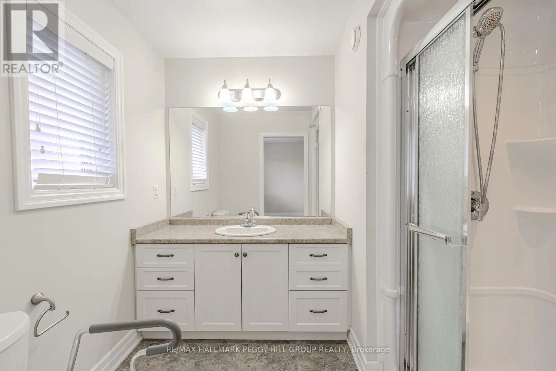 10 GREW CRESCENT - Image 10