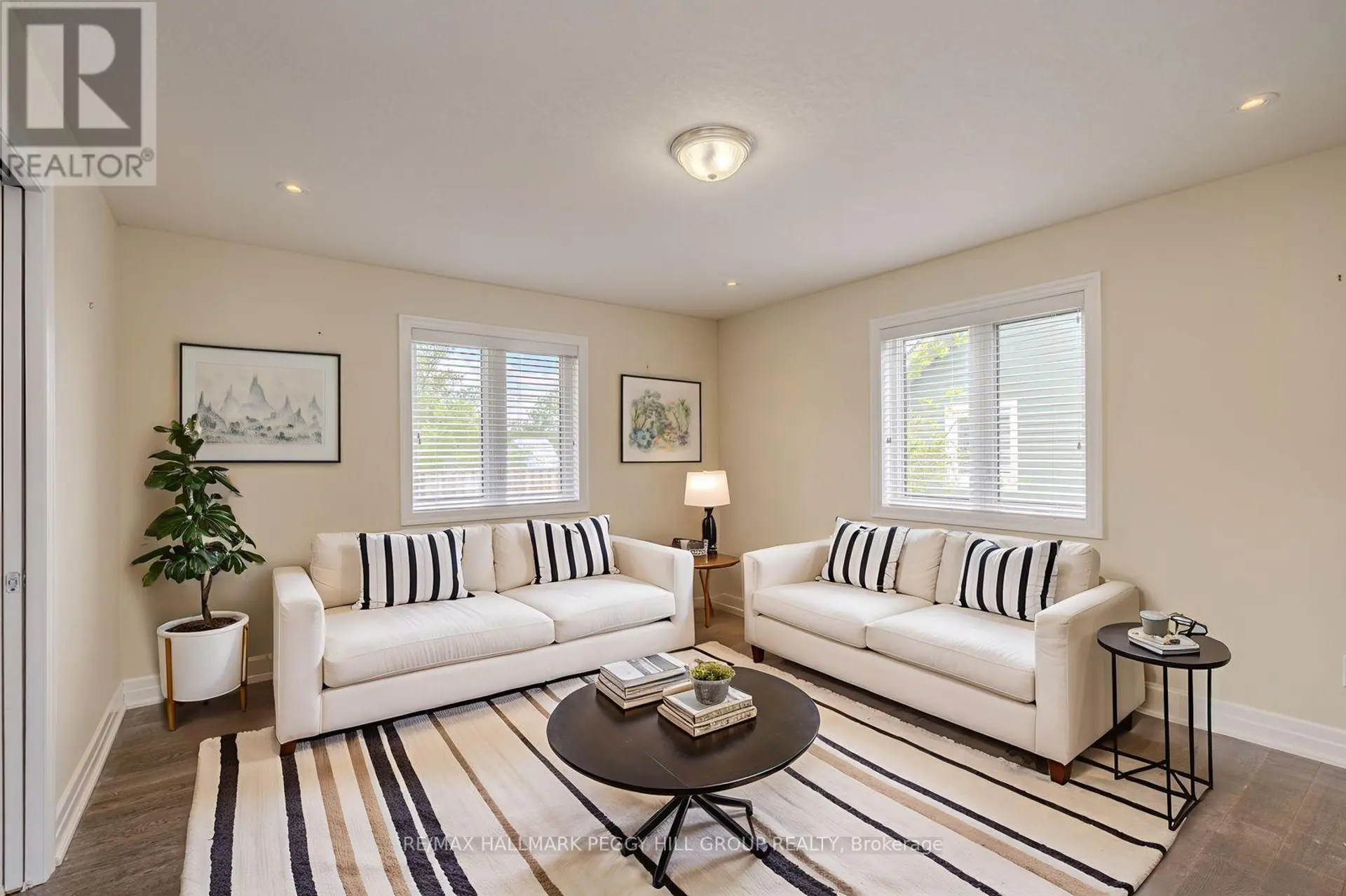10 GREW CRESCENT - Image 8