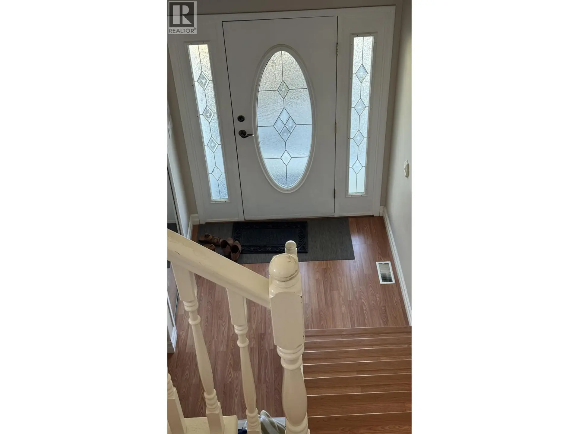 606 LE MORAY DRIVE - Image 3
