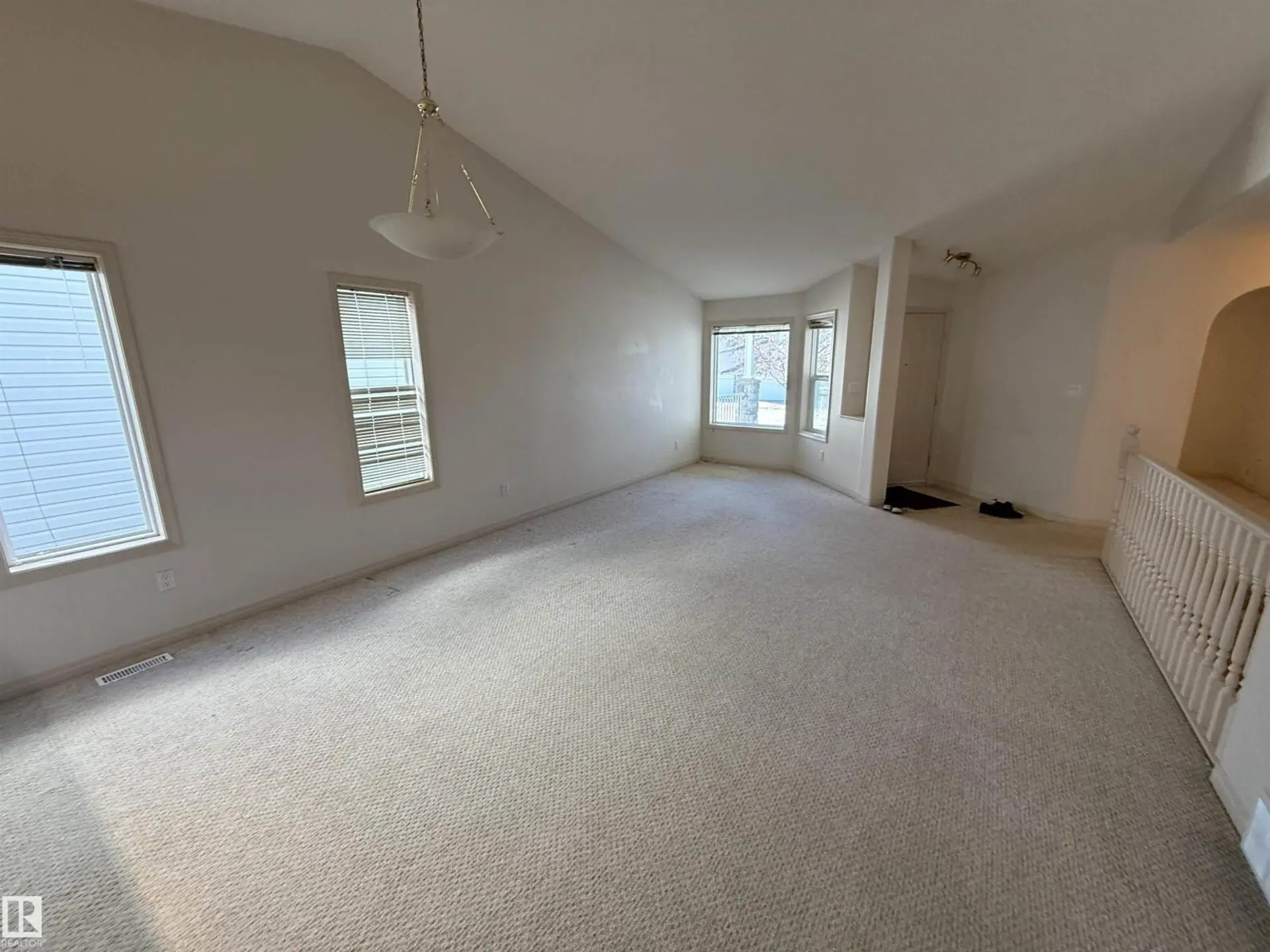 #14 330 GALBRAITH CL NW - Image 8