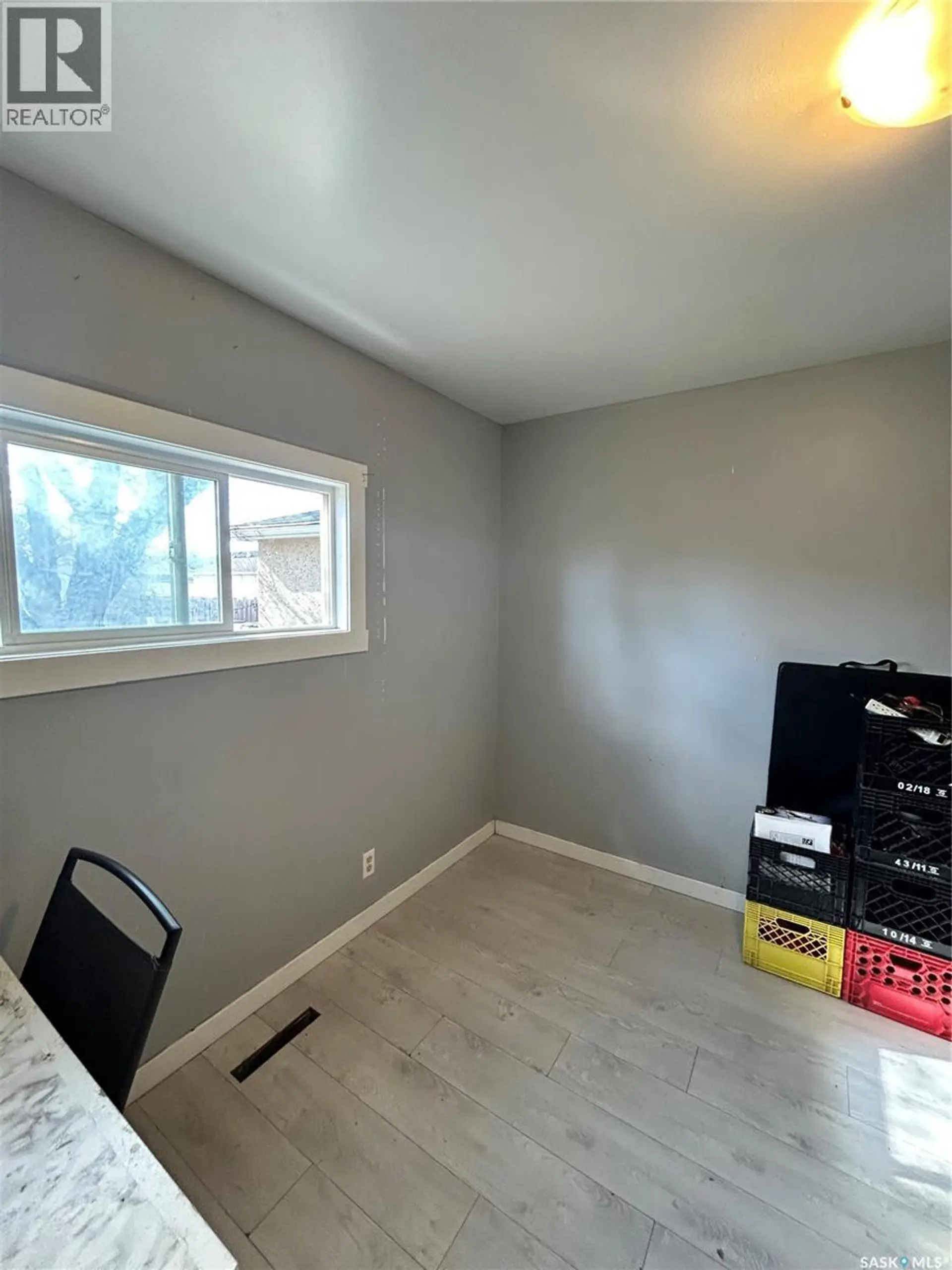 922 Garnet STREET - Image 17