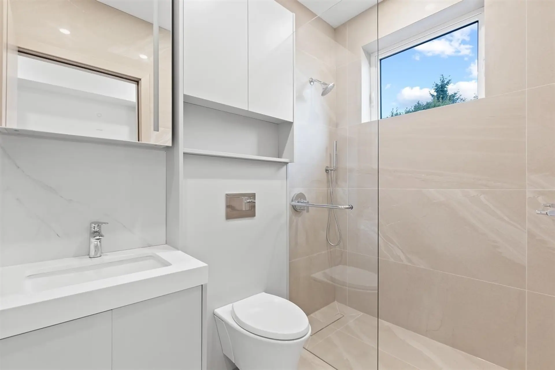 1510 W 61st Avenue - Image 12