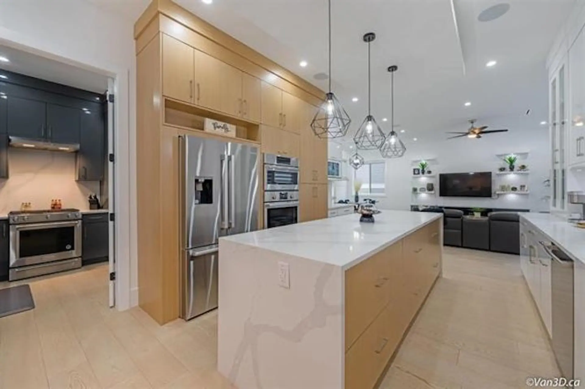 16759 18 Avenue - Image 7