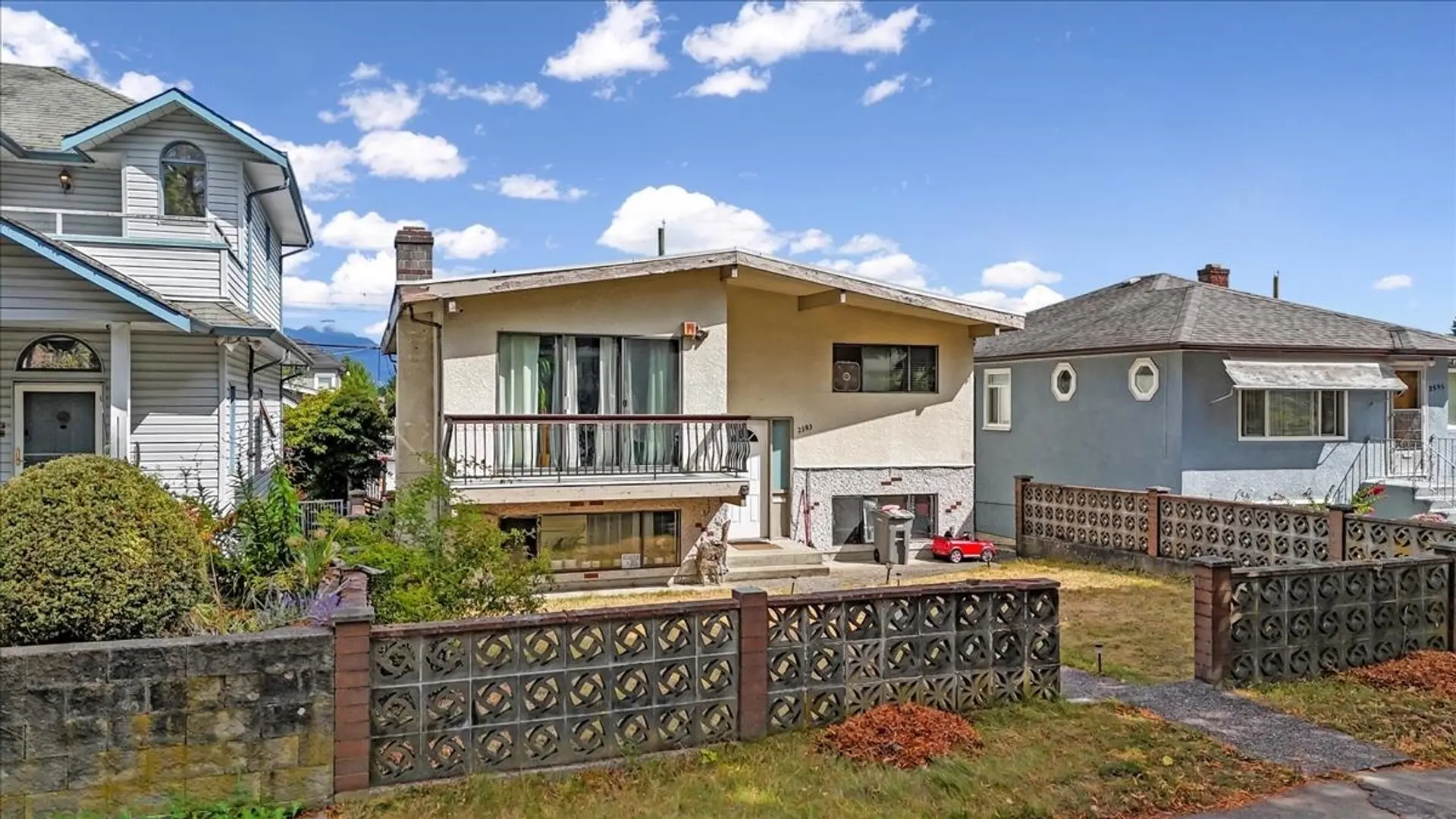 Property at 2593 E 25th Avenue, Vancouver, BC