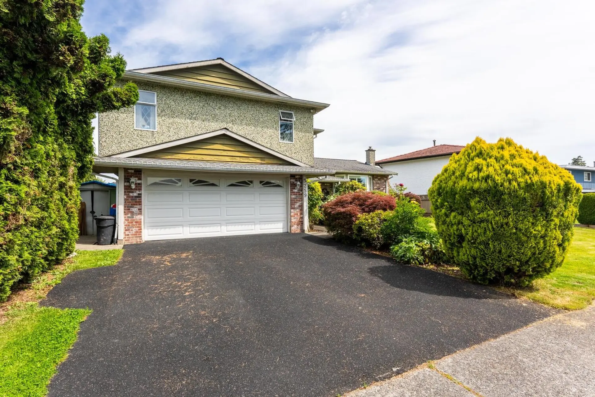 Property at 5259 Oak Place, Delta, BC