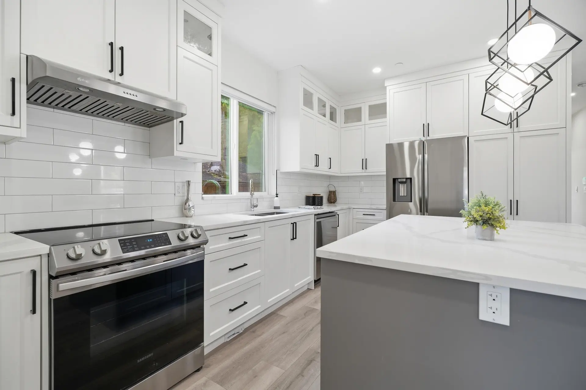 Property at 3858 Coast Meridian Road, Port Coquitlam, BC