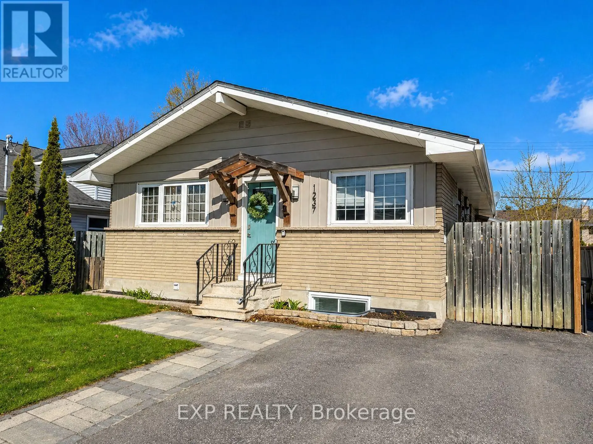 1237 VANCOUVER AVENUE - Image 1